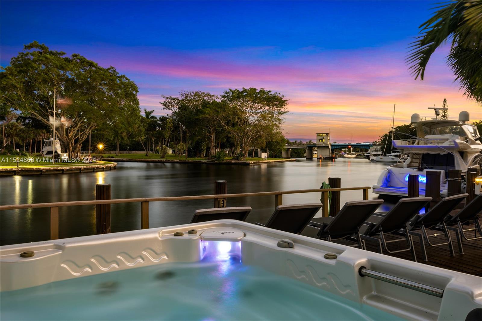 1030 SW 14th Ter, Fort Lauderdale, Florida 33312, 4 Bedrooms Bedrooms, ,3 BathroomsBathrooms,Residential,For Sale,1030 SW 14th Ter,A11524866