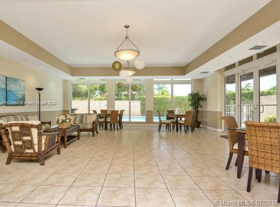 2425 SW 27th Ave 902, Miami, Florida 33145, 2 Bedrooms Bedrooms, ,2 BathroomsBathrooms,Residentiallease,For Rent,2425 SW 27th Ave 902,A11524964
