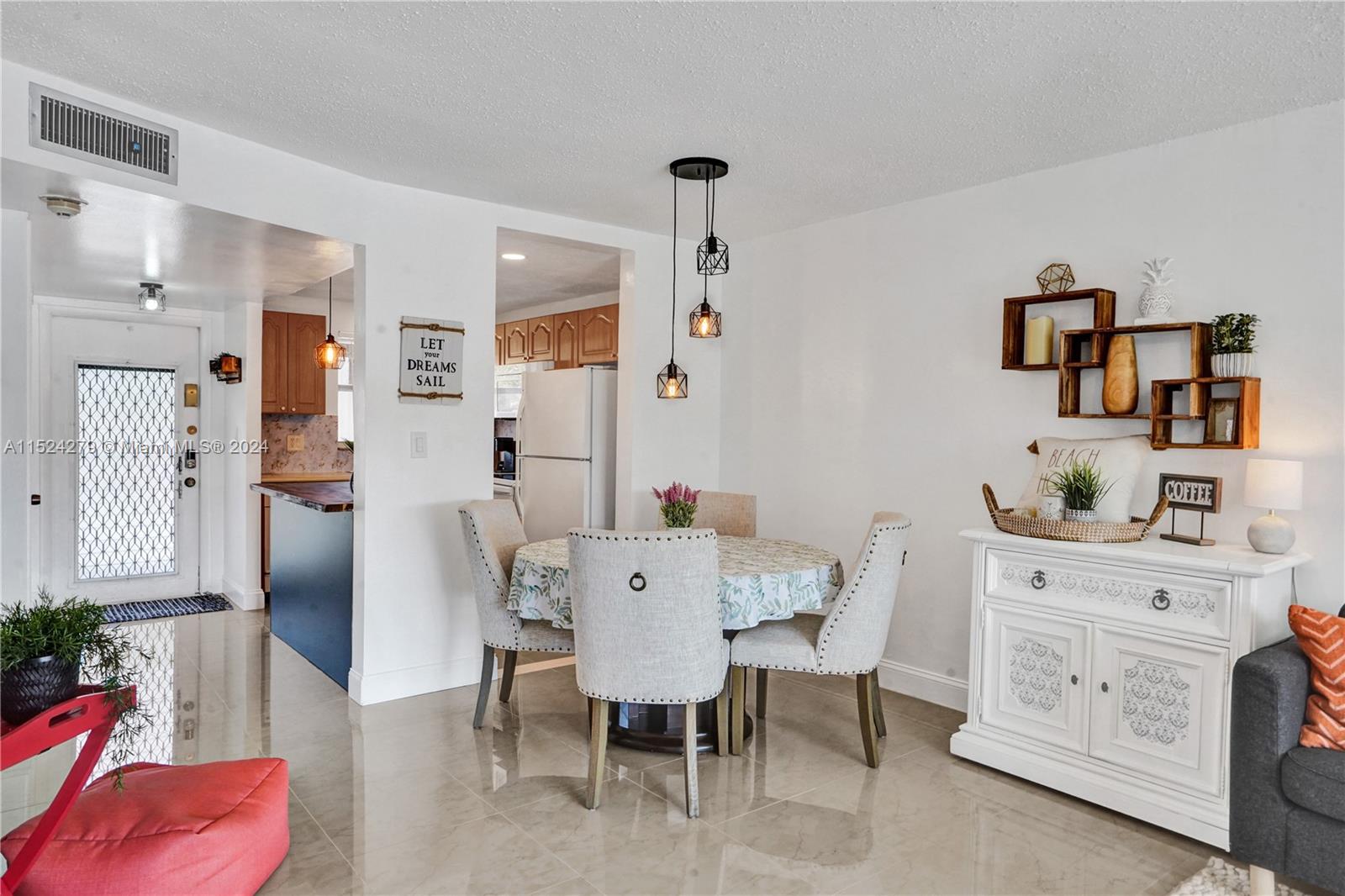 8881 Sunrise Lakes Blvd 210, Sunrise, Florida 33322, 2 Bedrooms Bedrooms, ,2 BathroomsBathrooms,Residential,For Sale,8881 Sunrise Lakes Blvd 210,A11524279
