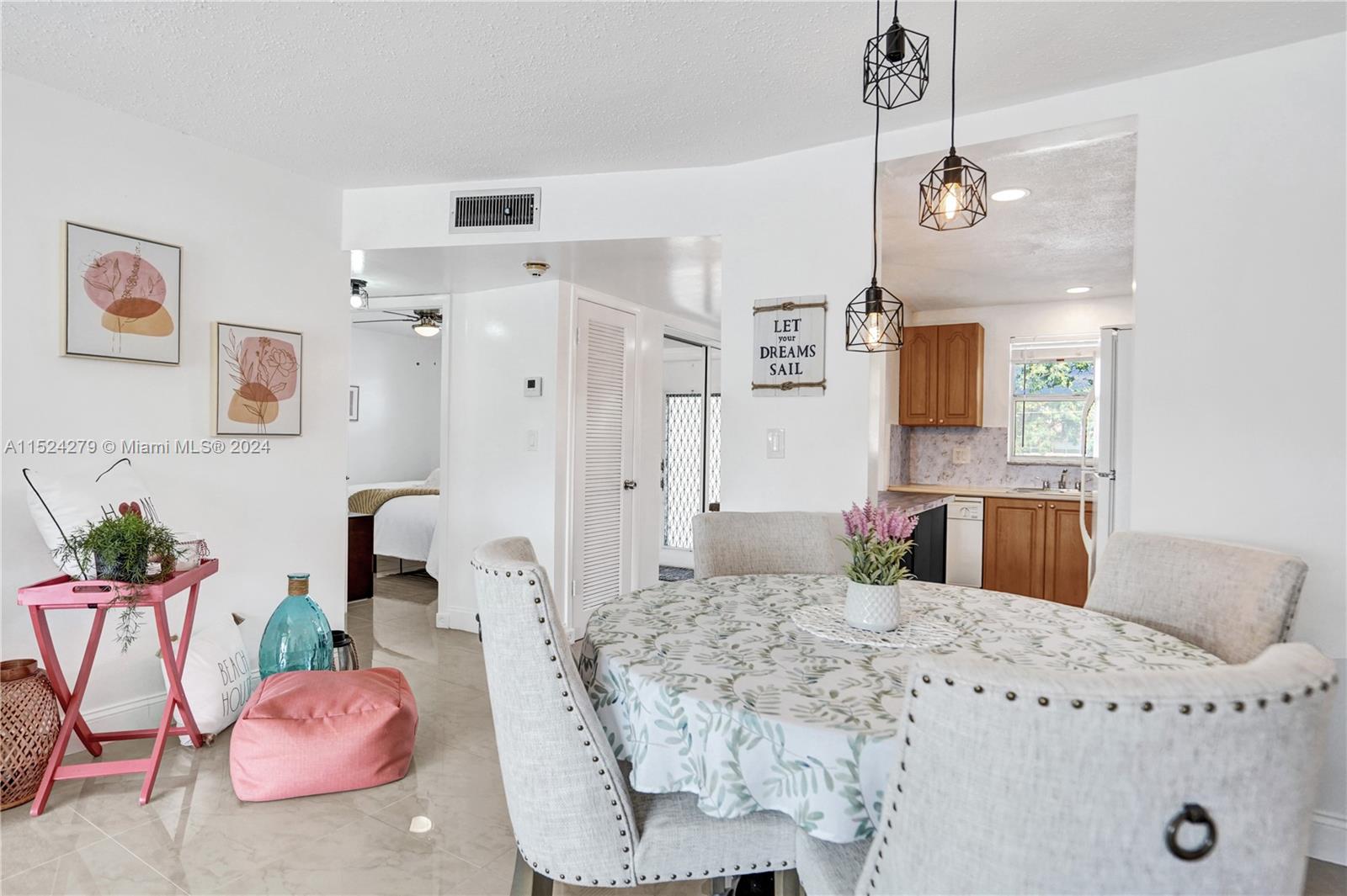 8881 Sunrise Lakes Blvd 210, Sunrise, Florida 33322, 2 Bedrooms Bedrooms, ,2 BathroomsBathrooms,Residential,For Sale,8881 Sunrise Lakes Blvd 210,A11524279