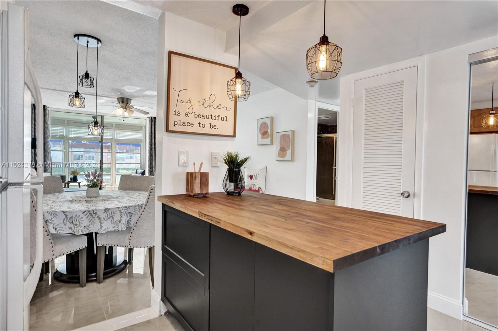 8881 Sunrise Lakes Blvd 210, Sunrise, Florida 33322, 2 Bedrooms Bedrooms, ,2 BathroomsBathrooms,Residential,For Sale,8881 Sunrise Lakes Blvd 210,A11524279