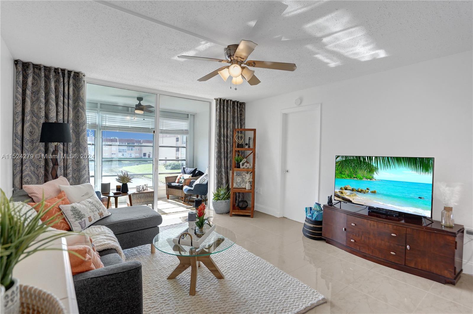 8881 Sunrise Lakes Blvd 210, Sunrise, Florida 33322, 2 Bedrooms Bedrooms, ,2 BathroomsBathrooms,Residential,For Sale,8881 Sunrise Lakes Blvd 210,A11524279