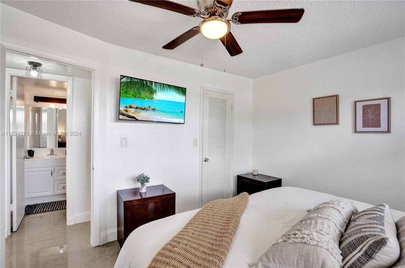 8881 Sunrise Lakes Blvd 210, Sunrise, Florida 33322, 2 Bedrooms Bedrooms, ,2 BathroomsBathrooms,Residential,For Sale,8881 Sunrise Lakes Blvd 210,A11524279