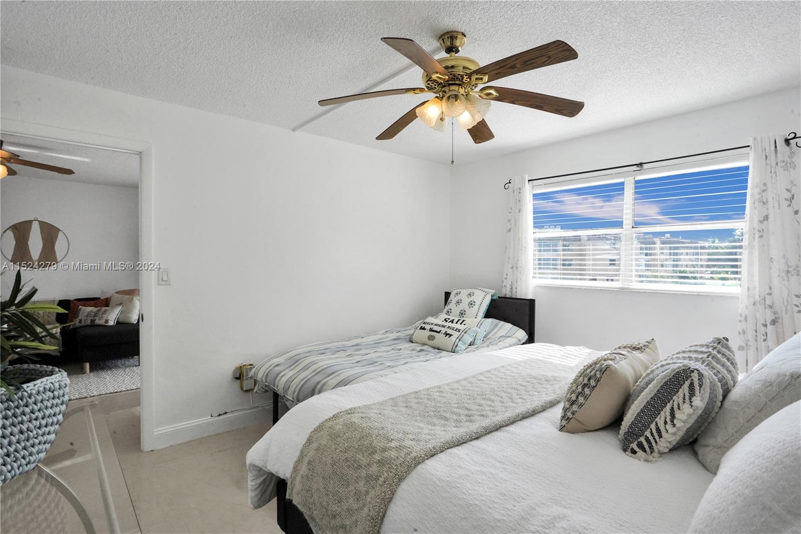 8881 Sunrise Lakes Blvd 210, Sunrise, Florida 33322, 2 Bedrooms Bedrooms, ,2 BathroomsBathrooms,Residential,For Sale,8881 Sunrise Lakes Blvd 210,A11524279