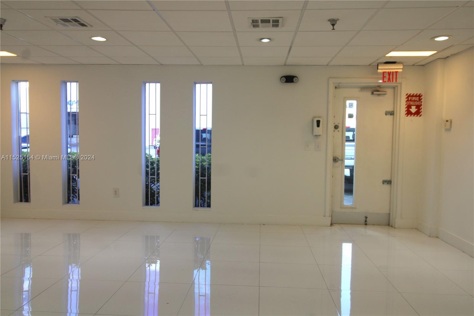 2704 NW 112th Ave 2704, Doral, Florida 33172, ,Commerciallease,For Rent,2704 NW 112th Ave 2704,A11525154