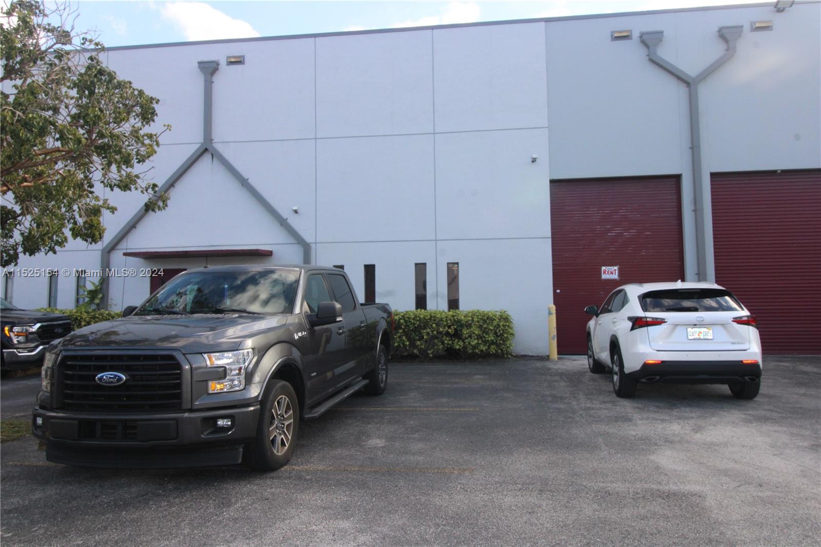 2704 NW 112th Ave 2704, Doral, Florida 33172, ,Commerciallease,For Rent,2704 NW 112th Ave 2704,A11525154