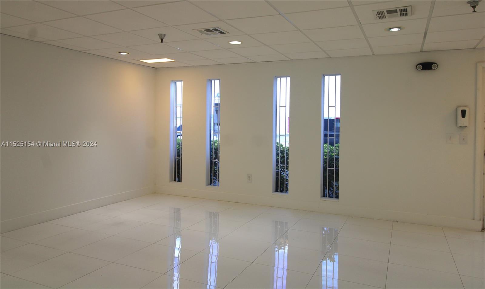 2704 NW 112th Ave 2704, Doral, Florida 33172, ,Commerciallease,For Rent,2704 NW 112th Ave 2704,A11525154
