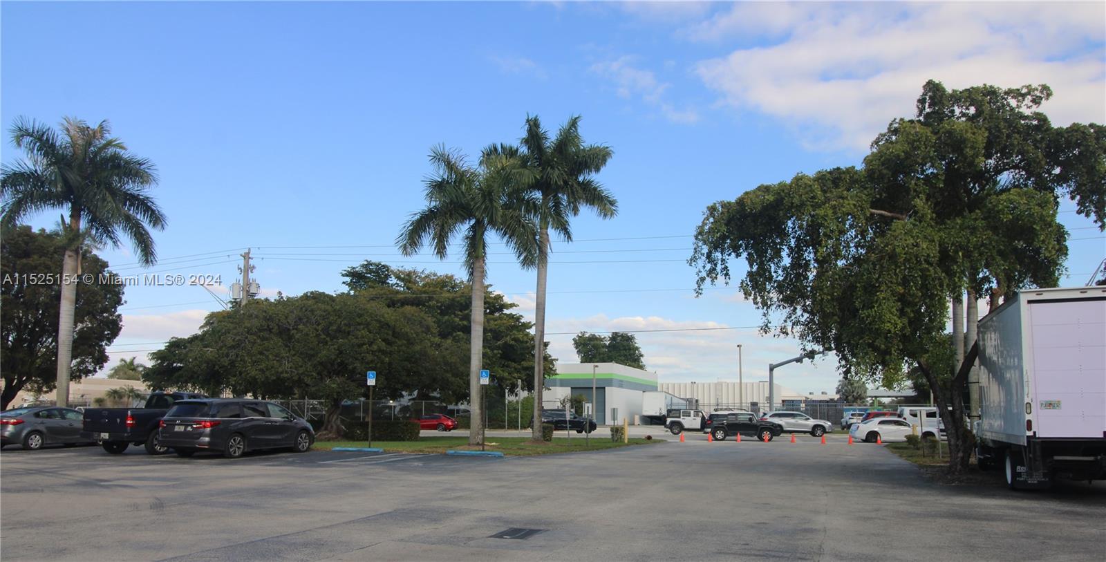 2704 NW 112th Ave 2704, Doral, Florida 33172, ,Commerciallease,For Rent,2704 NW 112th Ave 2704,A11525154
