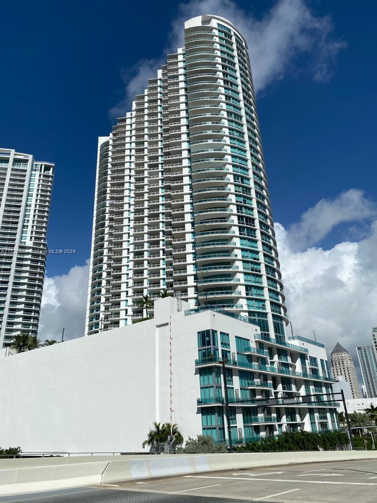 350 S Miami Ave 3312, Miami, Florida 33130, 1 Bedroom Bedrooms, ,1 BathroomBathrooms,Residentiallease,For Rent,350 S Miami Ave 3312,A11525204