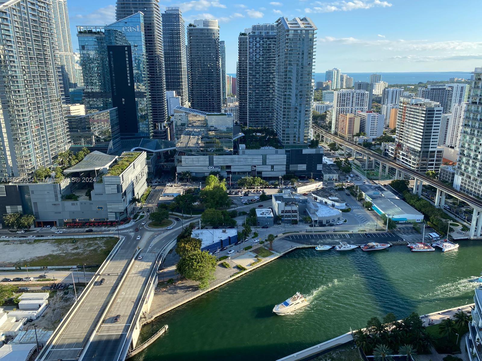 350 S Miami Ave 3312, Miami, Florida 33130, 1 Bedroom Bedrooms, ,1 BathroomBathrooms,Residentiallease,For Rent,350 S Miami Ave 3312,A11525204