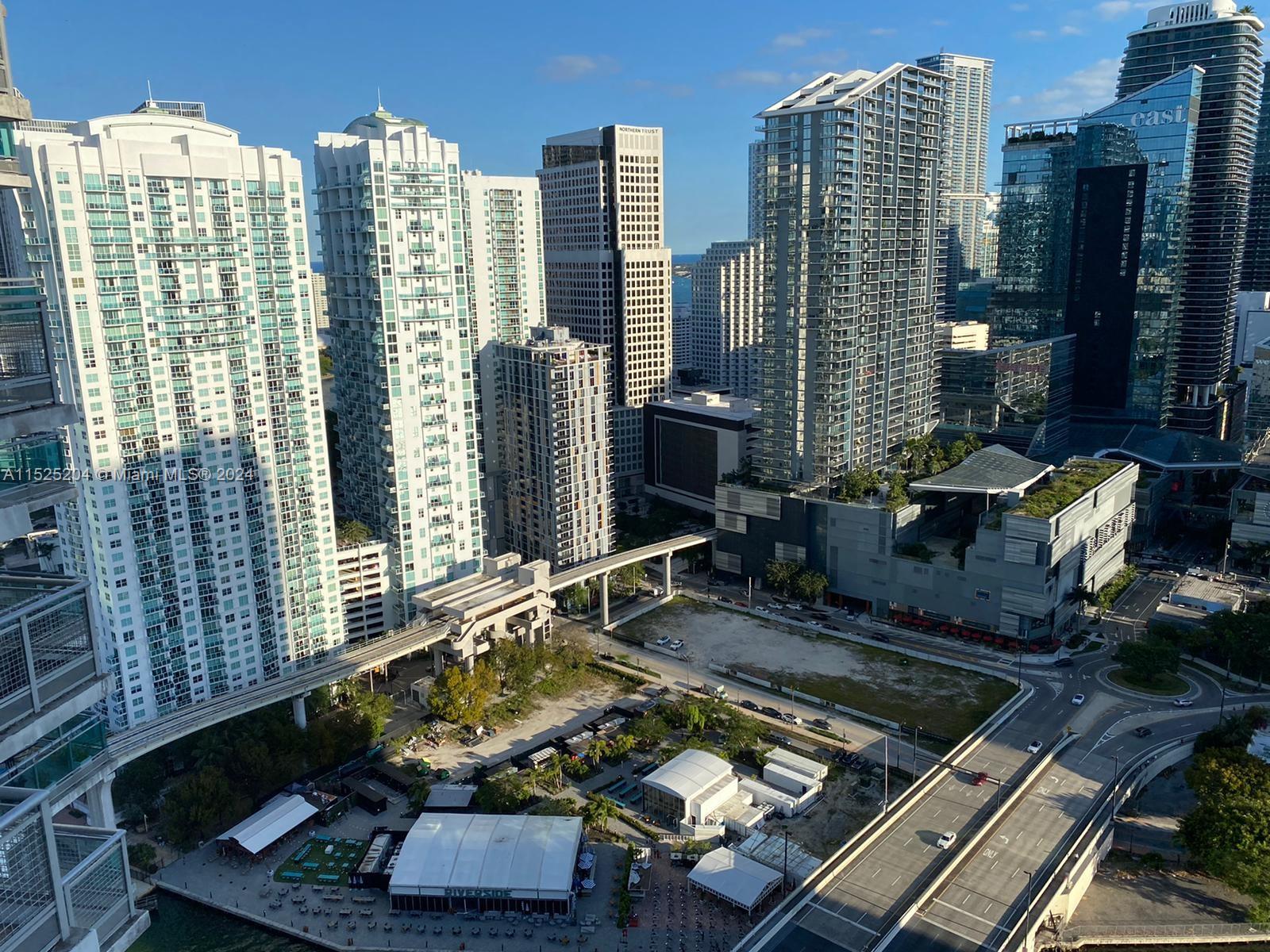 350 S Miami Ave 3312, Miami, Florida 33130, 1 Bedroom Bedrooms, ,1 BathroomBathrooms,Residentiallease,For Rent,350 S Miami Ave 3312,A11525204
