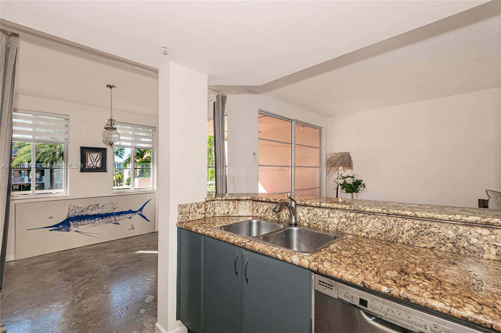 140 Meridian Ave 324, Miami Beach, Florida 33139, 2 Bedrooms Bedrooms, ,2 BathroomsBathrooms,Residential,For Sale,140 Meridian Ave 324,A11525274