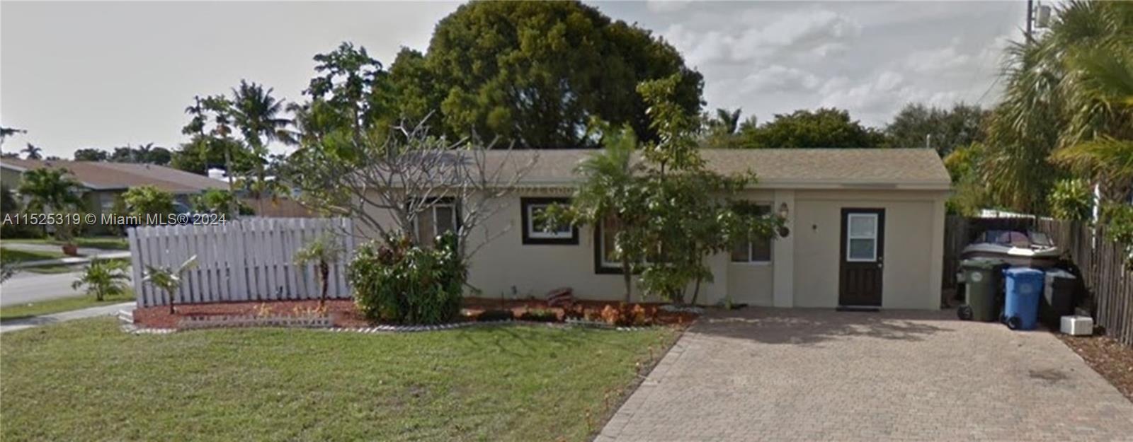 5801 NE 3rd Ave, Oakland Park, Florida 33334, 3 Bedrooms Bedrooms, ,2 BathroomsBathrooms,Residential,For Sale,5801 NE 3rd Ave,A11525319
