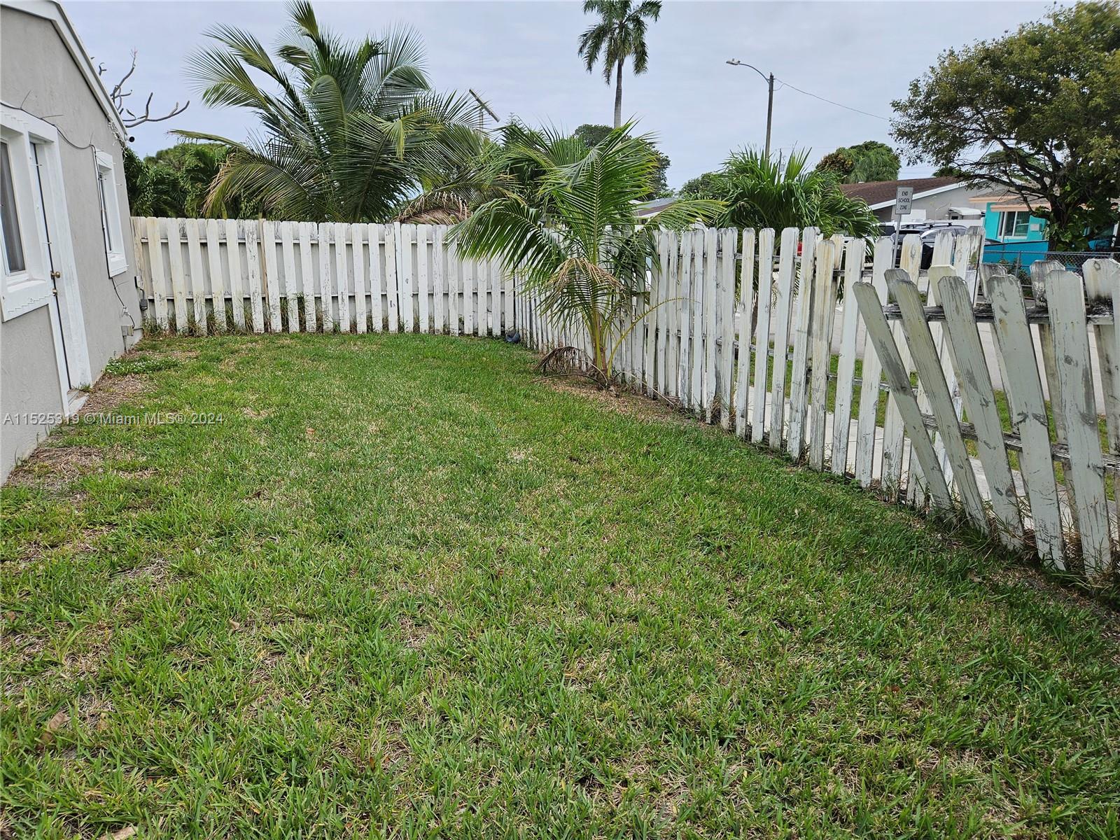 5801 NE 3rd Ave, Oakland Park, Florida 33334, 3 Bedrooms Bedrooms, ,2 BathroomsBathrooms,Residential,For Sale,5801 NE 3rd Ave,A11525319