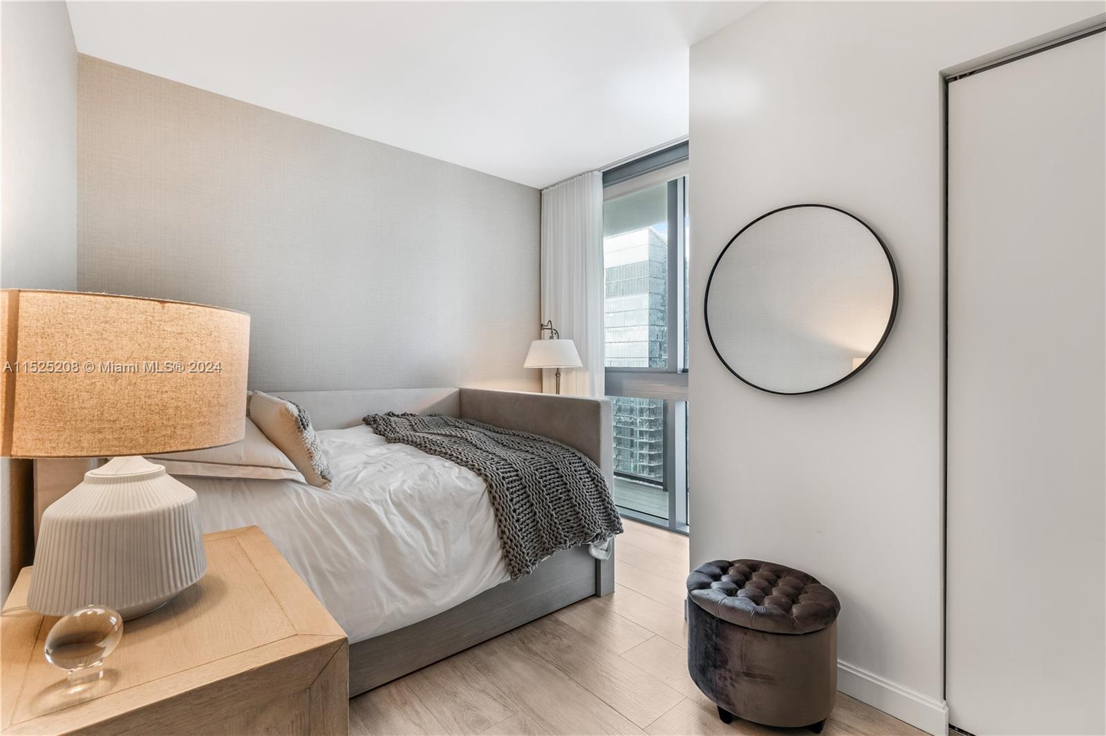 55 SW 9th St 4001, Miami, Florida 33130, 3 Bedrooms Bedrooms, ,3 BathroomsBathrooms,Residentiallease,For Rent,55 SW 9th St 4001,A11525208