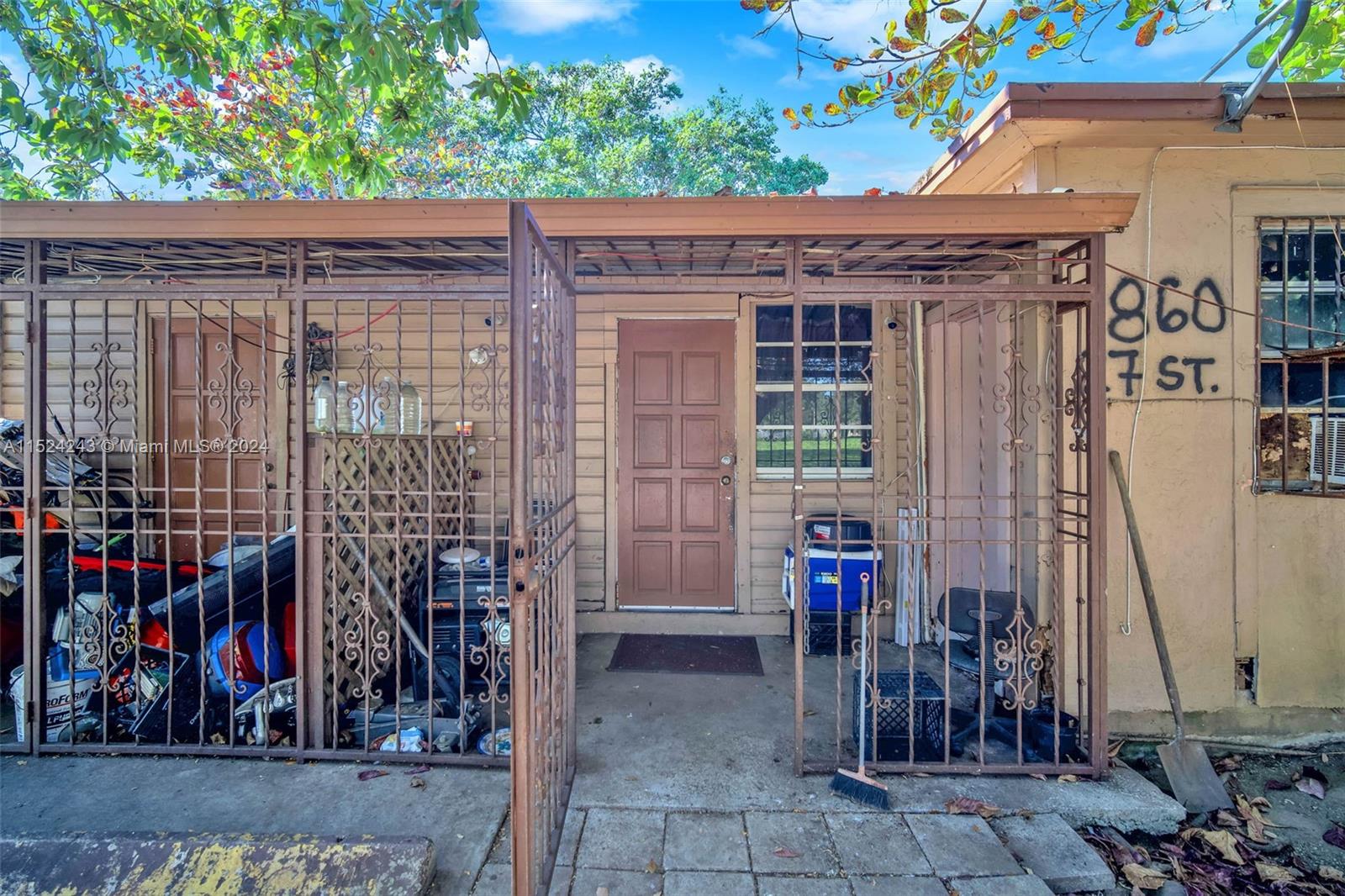 1860 NW 27th St, Miami, Florida 33142, ,Residentialincome,For Sale,1860 NW 27th St,A11524243
