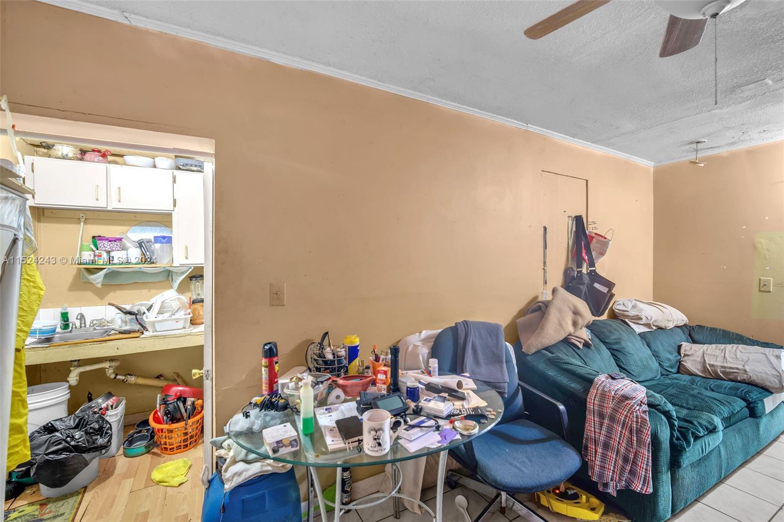 1860 NW 27th St, Miami, Florida 33142, ,Residentialincome,For Sale,1860 NW 27th St,A11524243