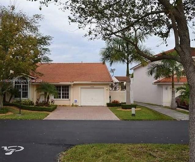 15281 SW 108th Ter  For Sale A11522662, FL