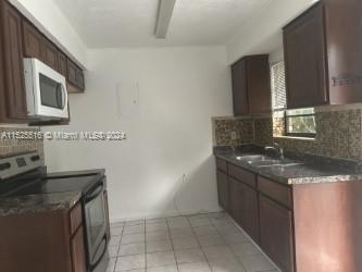 1318 NW 11th St, Fort Lauderdale, Florida 33311, 3 Bedrooms Bedrooms, ,1 BathroomBathrooms,Residential,For Sale,1318 NW 11th St,A11525516