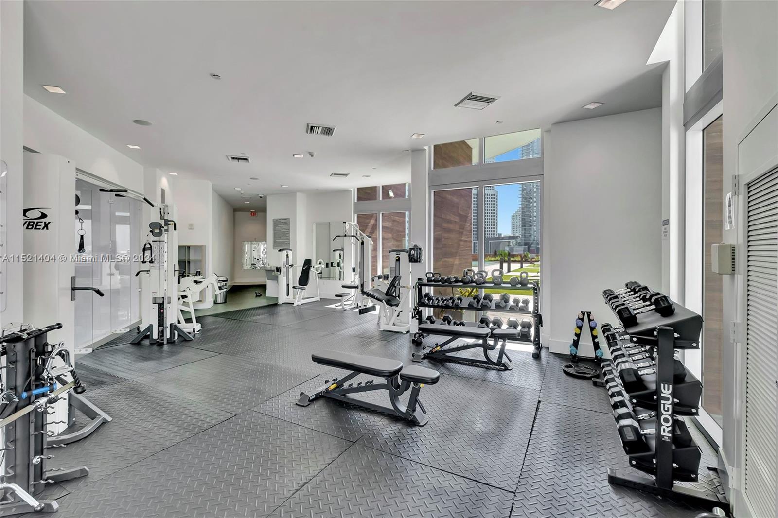 350 S Miami Ave 1703, Miami, Florida 33130, 2 Bedrooms Bedrooms, ,2 BathroomsBathrooms,Residential,For Sale,350 S Miami Ave 1703,A11521404