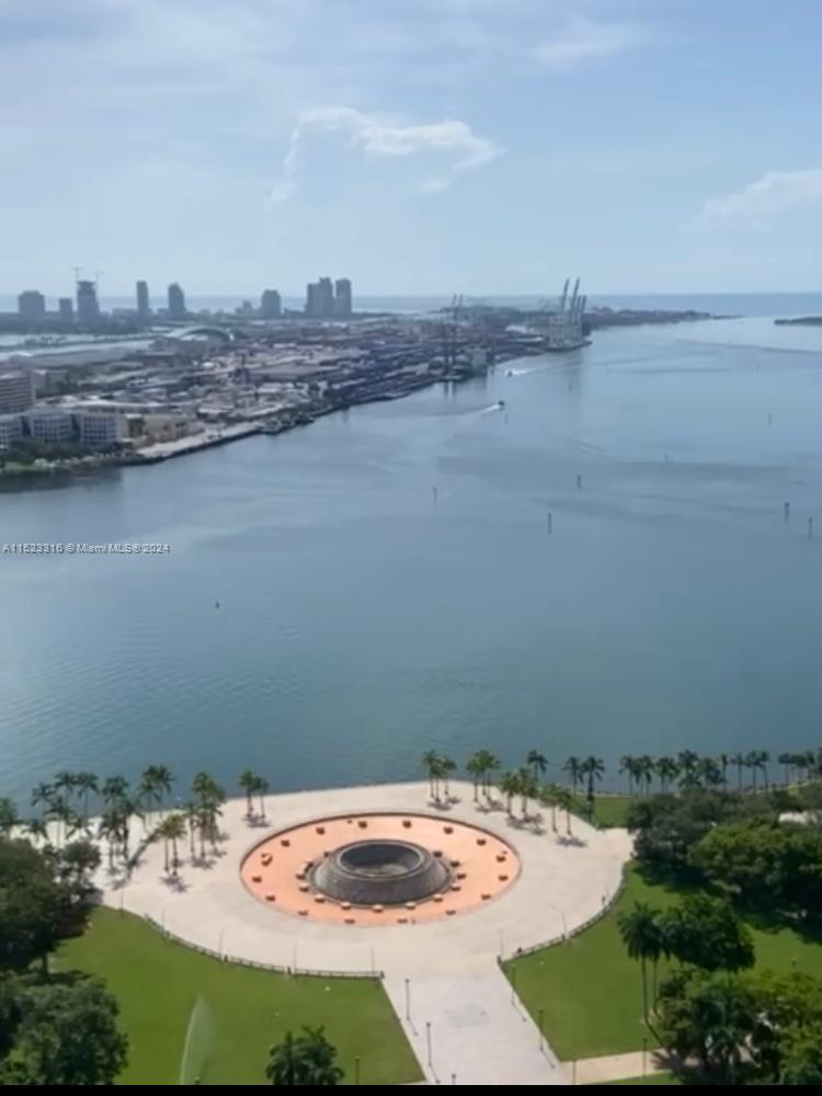 50 Biscayne Blvd 3606, Miami, Florida 33132, 2 Bedrooms Bedrooms, ,2 BathroomsBathrooms,Residentiallease,For Rent,50 Biscayne Blvd 3606,A11523316