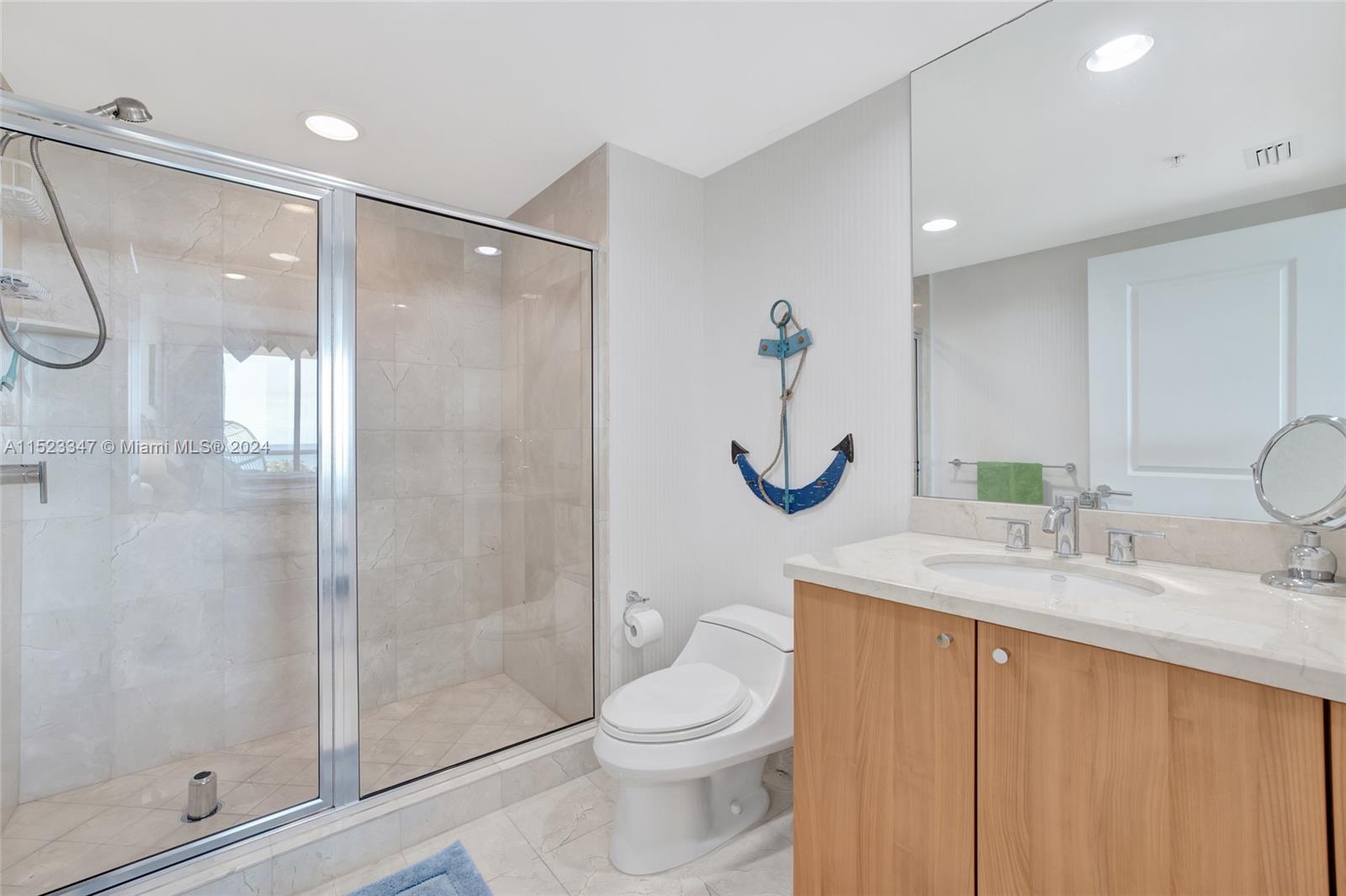 1 N Ocean Blvd 502, Pompano Beach, Florida 33062, 2 Bedrooms Bedrooms, ,2 BathroomsBathrooms,Residentiallease,For Rent,1 N Ocean Blvd 502,A11523347