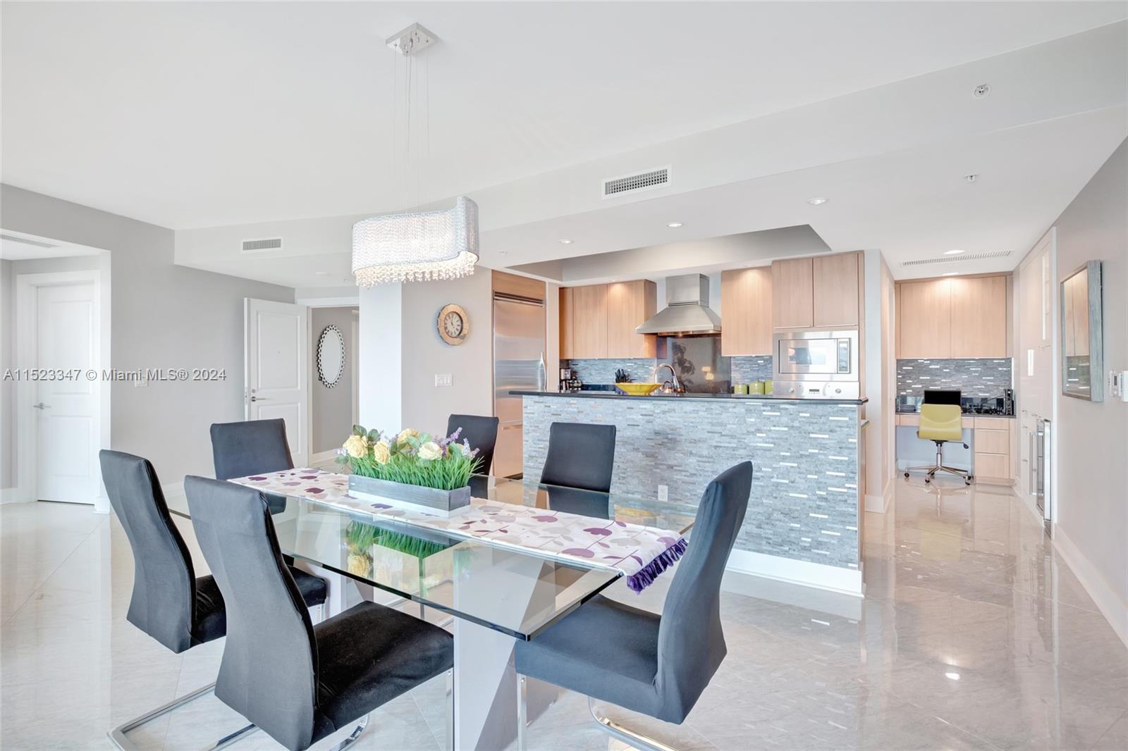 1 N Ocean Blvd 502, Pompano Beach, Florida 33062, 2 Bedrooms Bedrooms, ,2 BathroomsBathrooms,Residentiallease,For Rent,1 N Ocean Blvd 502,A11523347