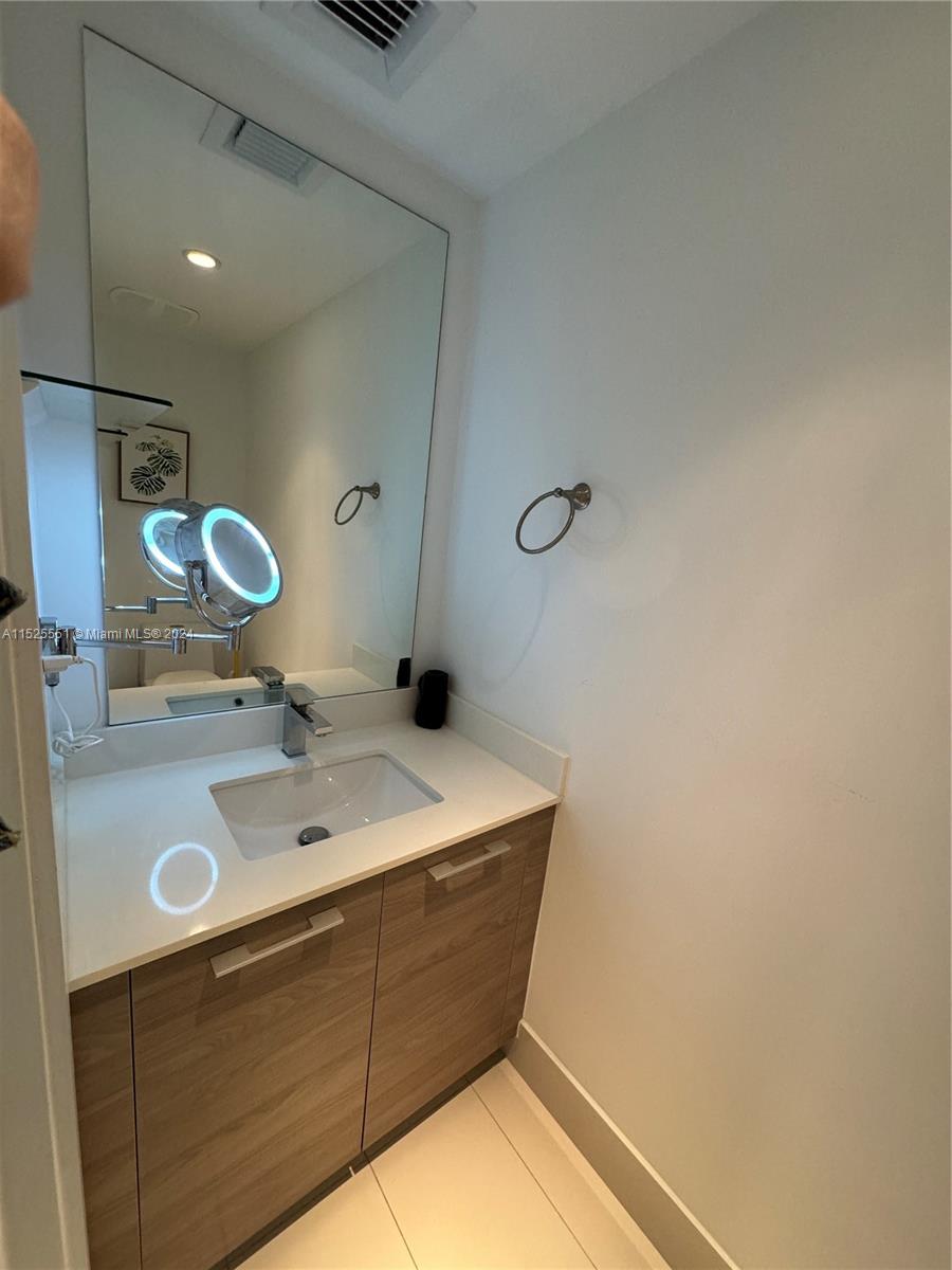 1300 S Miami Ave 1608, Miami, Florida 33130, 1 Bedroom Bedrooms, ,1 BathroomBathrooms,Residential,For Sale,1300 S Miami Ave 1608,A11525551