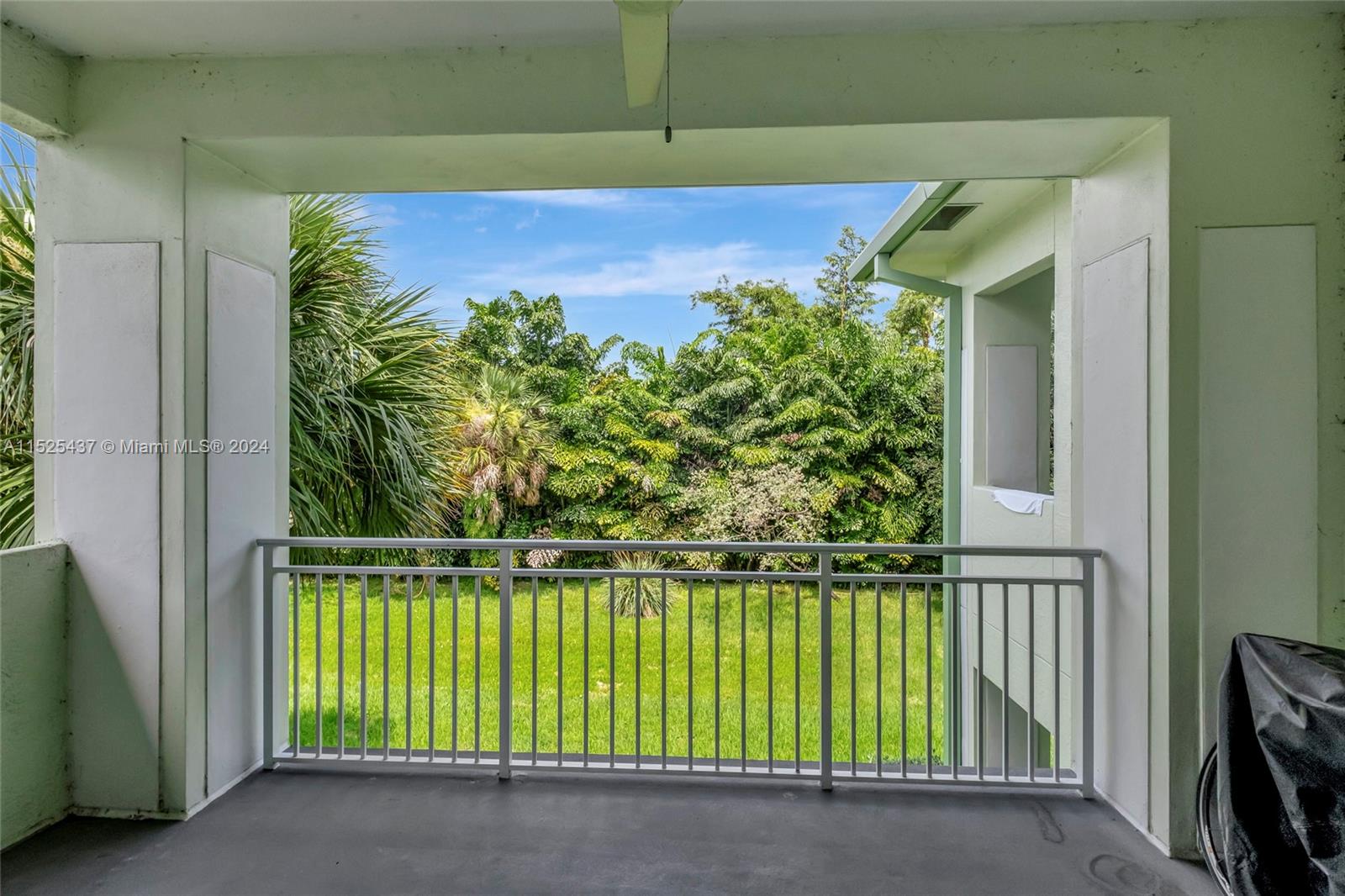 5300 NW 87th Ave 709, Doral, Florida 33178, 1 Bedroom Bedrooms, ,2 BathroomsBathrooms,Residential,For Sale,5300 NW 87th Ave 709,A11525437
