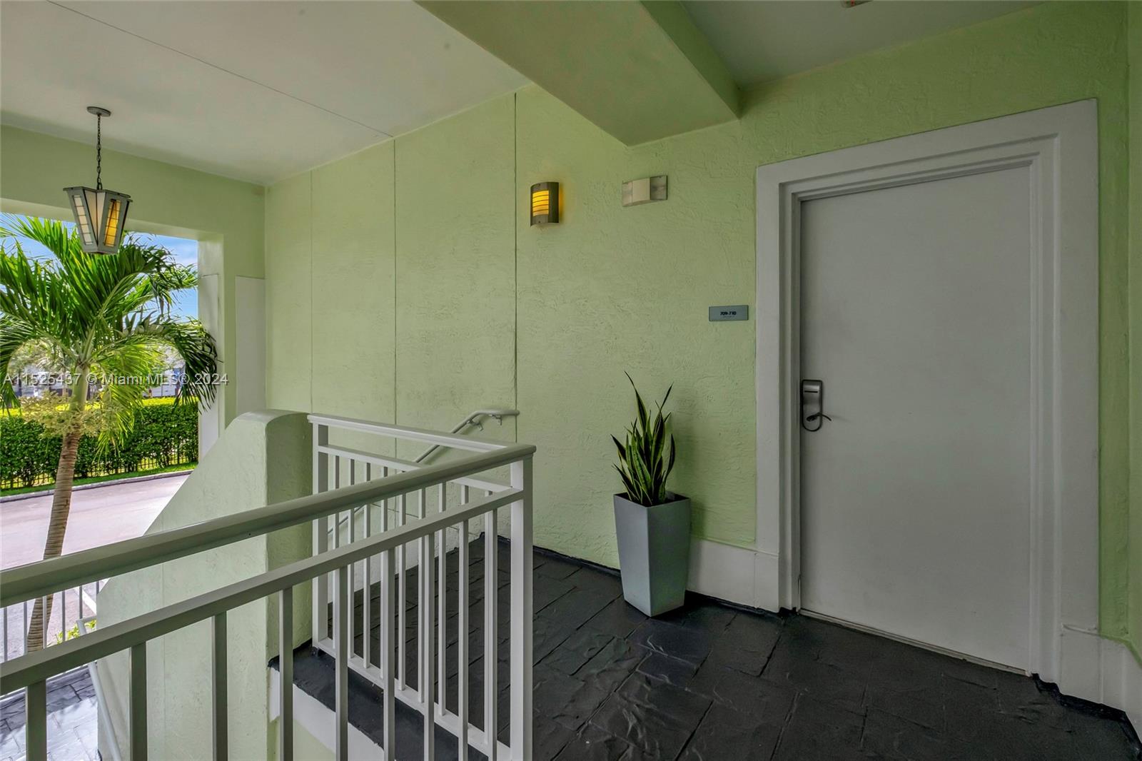 5300 NW 87th Ave 709, Doral, Florida 33178, 1 Bedroom Bedrooms, ,2 BathroomsBathrooms,Residential,For Sale,5300 NW 87th Ave 709,A11525437