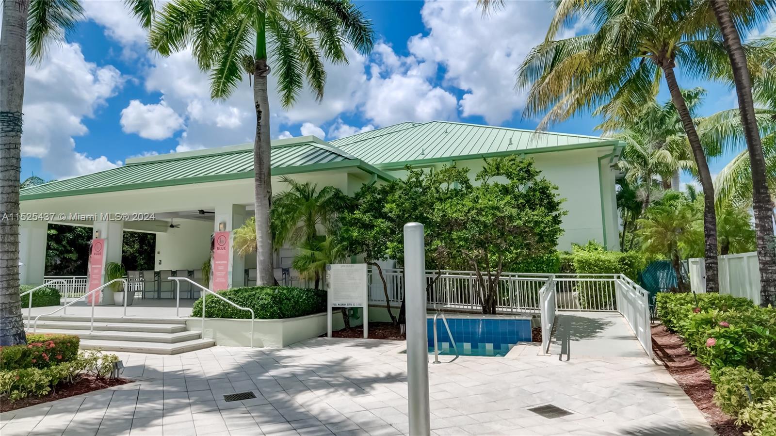 5300 NW 87th Ave 709, Doral, Florida 33178, 1 Bedroom Bedrooms, ,2 BathroomsBathrooms,Residential,For Sale,5300 NW 87th Ave 709,A11525437