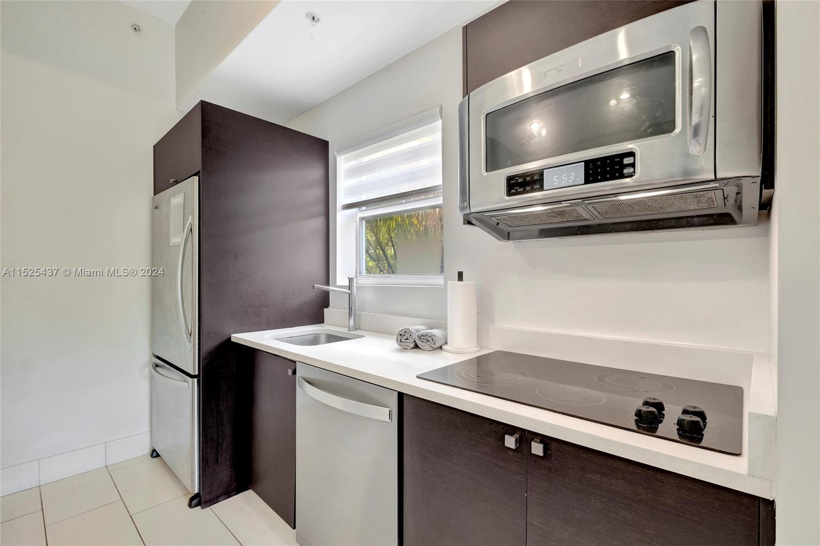 5300 NW 87th Ave 709, Doral, Florida 33178, 1 Bedroom Bedrooms, ,2 BathroomsBathrooms,Residential,For Sale,5300 NW 87th Ave 709,A11525437