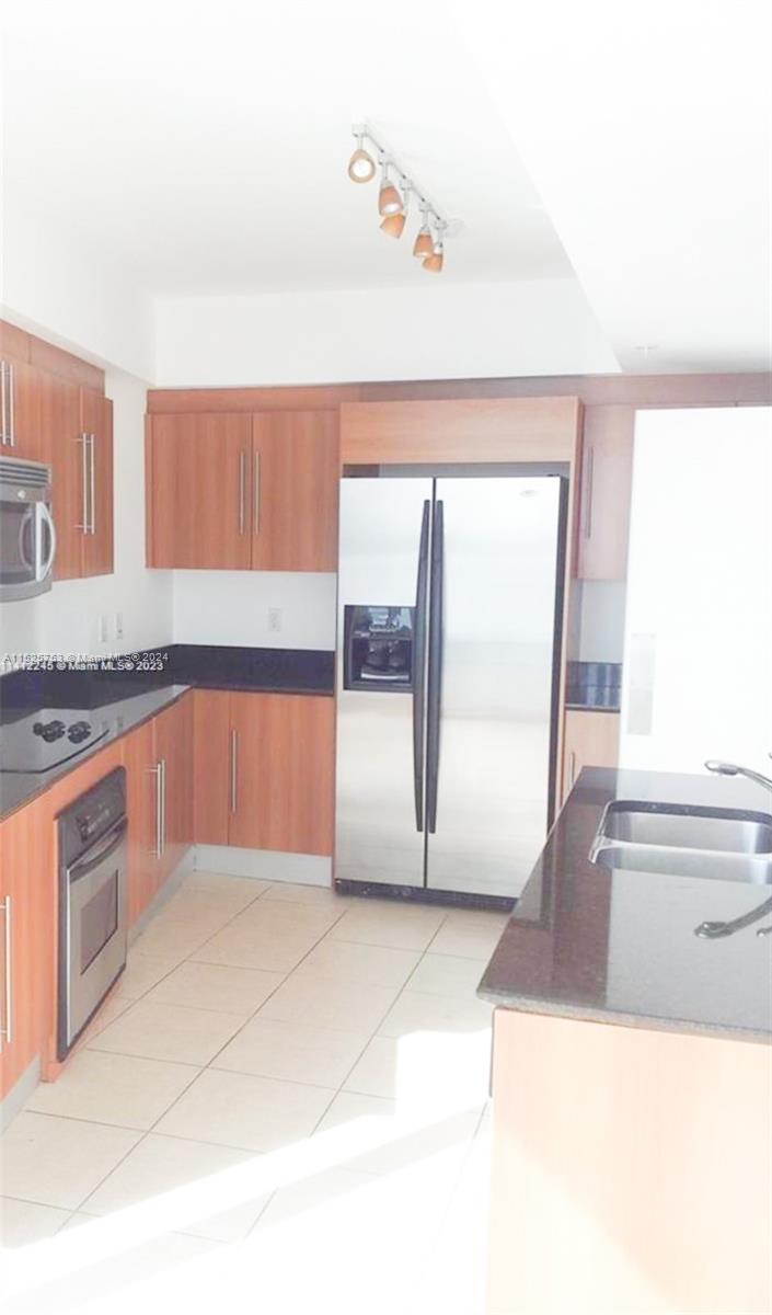 325 S Biscayne Blvd 4123, Miami, Florida 33131, 3 Bedrooms Bedrooms, ,2 BathroomsBathrooms,Residential,For Sale,325 S Biscayne Blvd 4123,A11525753