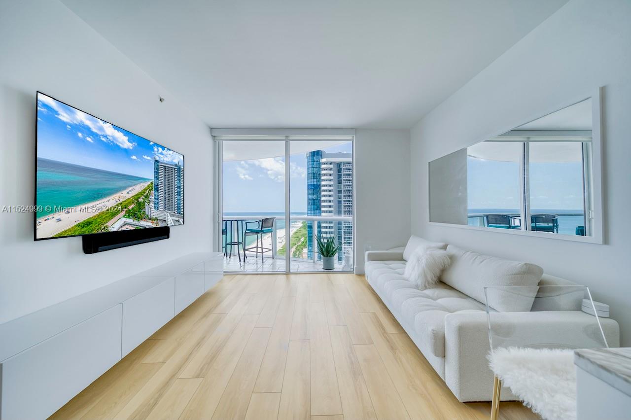 6365 COLLINS AVE #2406, MIAMI BEACH, FL 33141 