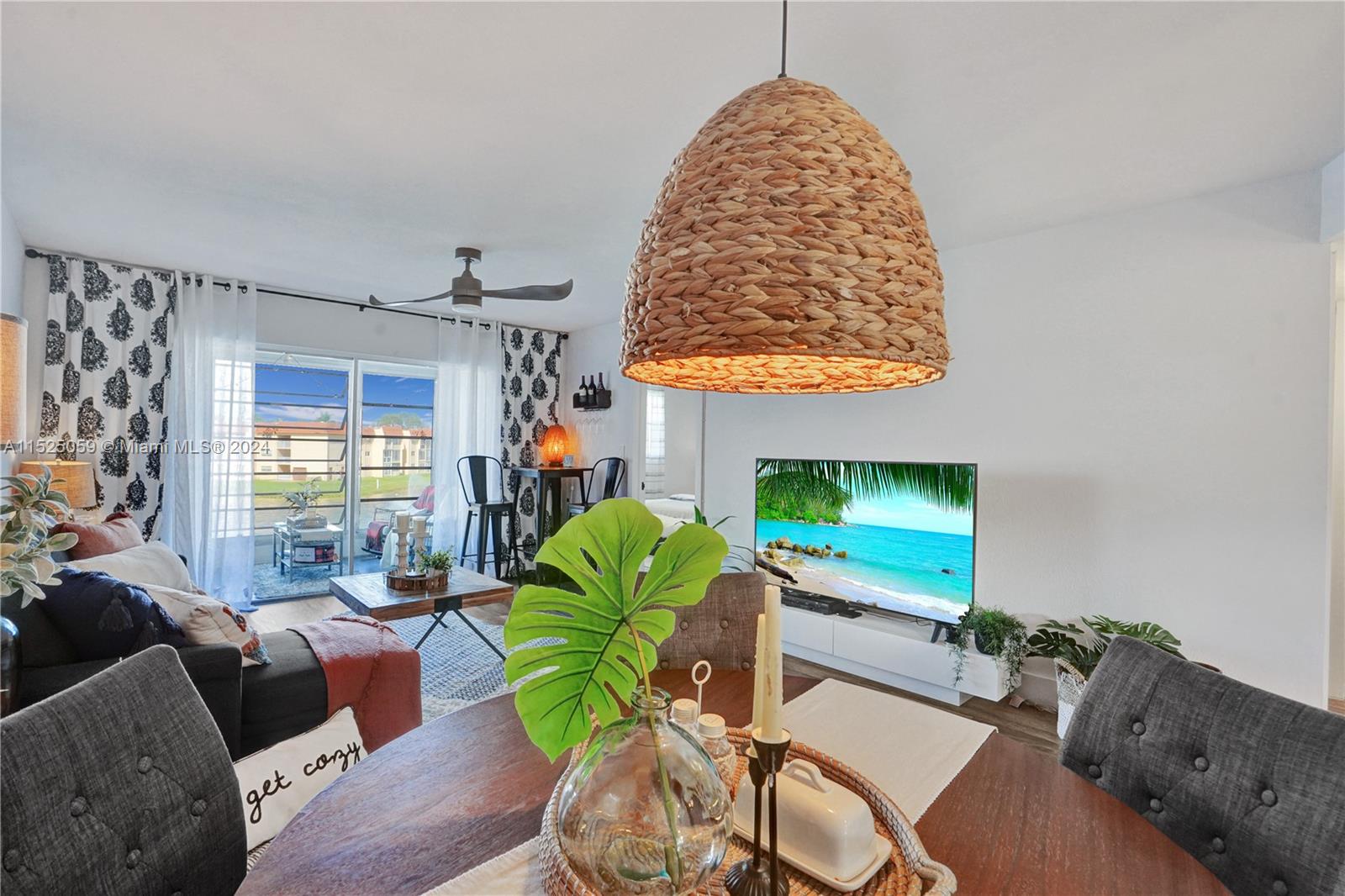 2801 N Pine Island Rd 312, Sunrise, Florida 33322, 2 Bedrooms Bedrooms, ,2 BathroomsBathrooms,Residential,For Sale,2801 N Pine Island Rd 312,A11525059