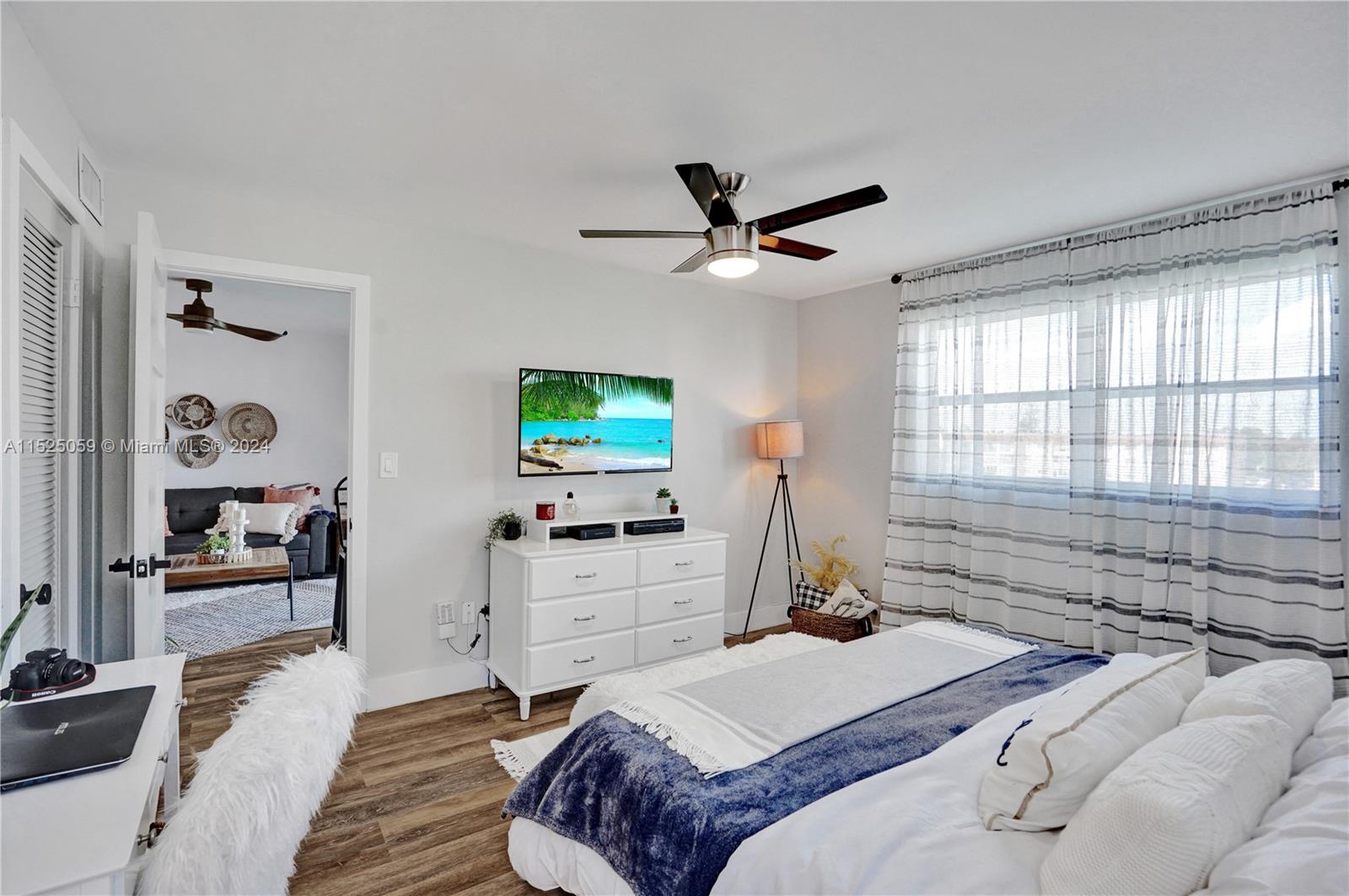 2801 N Pine Island Rd 312, Sunrise, Florida 33322, 2 Bedrooms Bedrooms, ,2 BathroomsBathrooms,Residential,For Sale,2801 N Pine Island Rd 312,A11525059