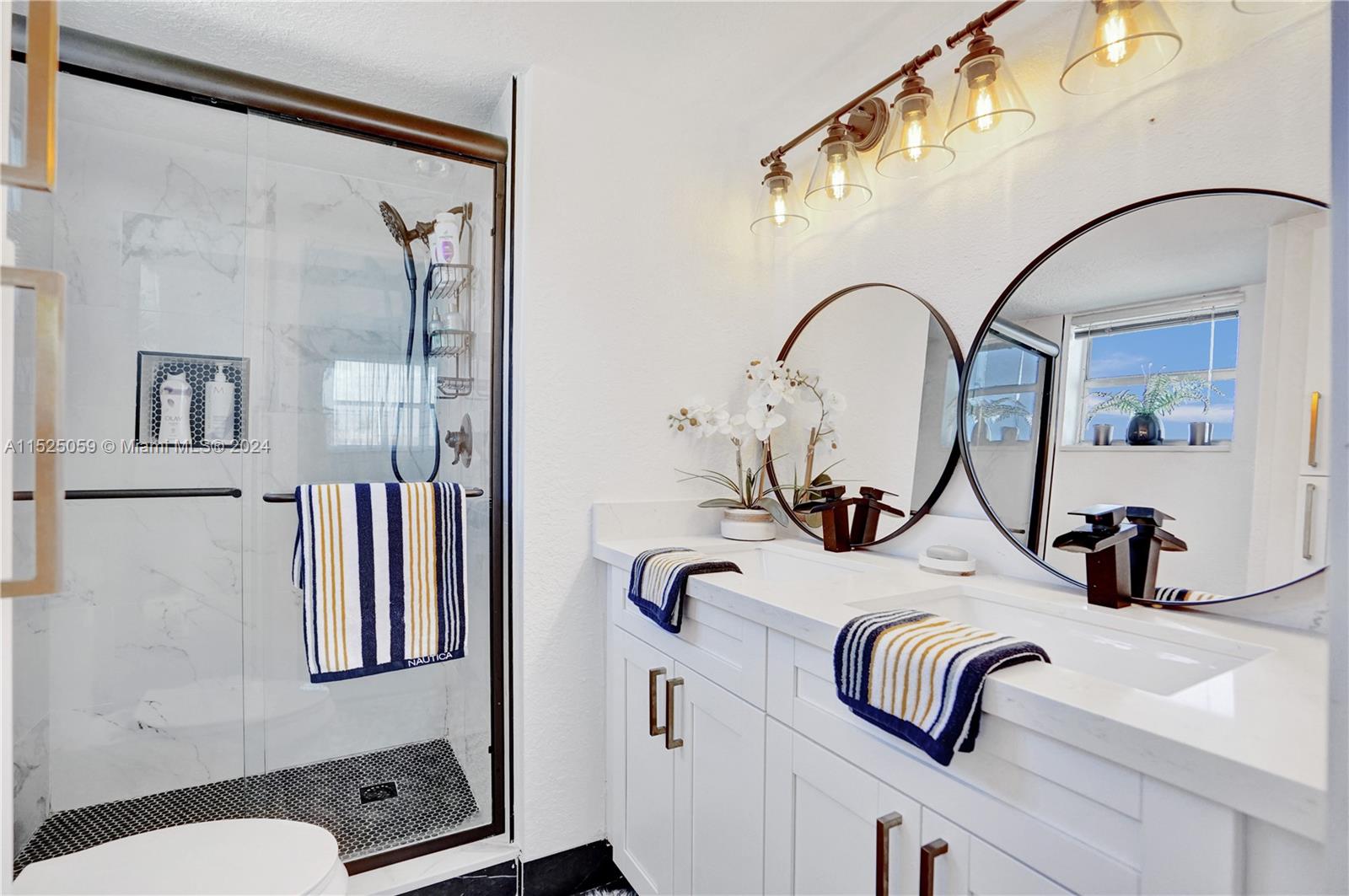 2801 N Pine Island Rd 312, Sunrise, Florida 33322, 2 Bedrooms Bedrooms, ,2 BathroomsBathrooms,Residential,For Sale,2801 N Pine Island Rd 312,A11525059