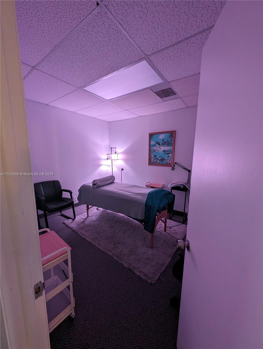 Two offices like this size