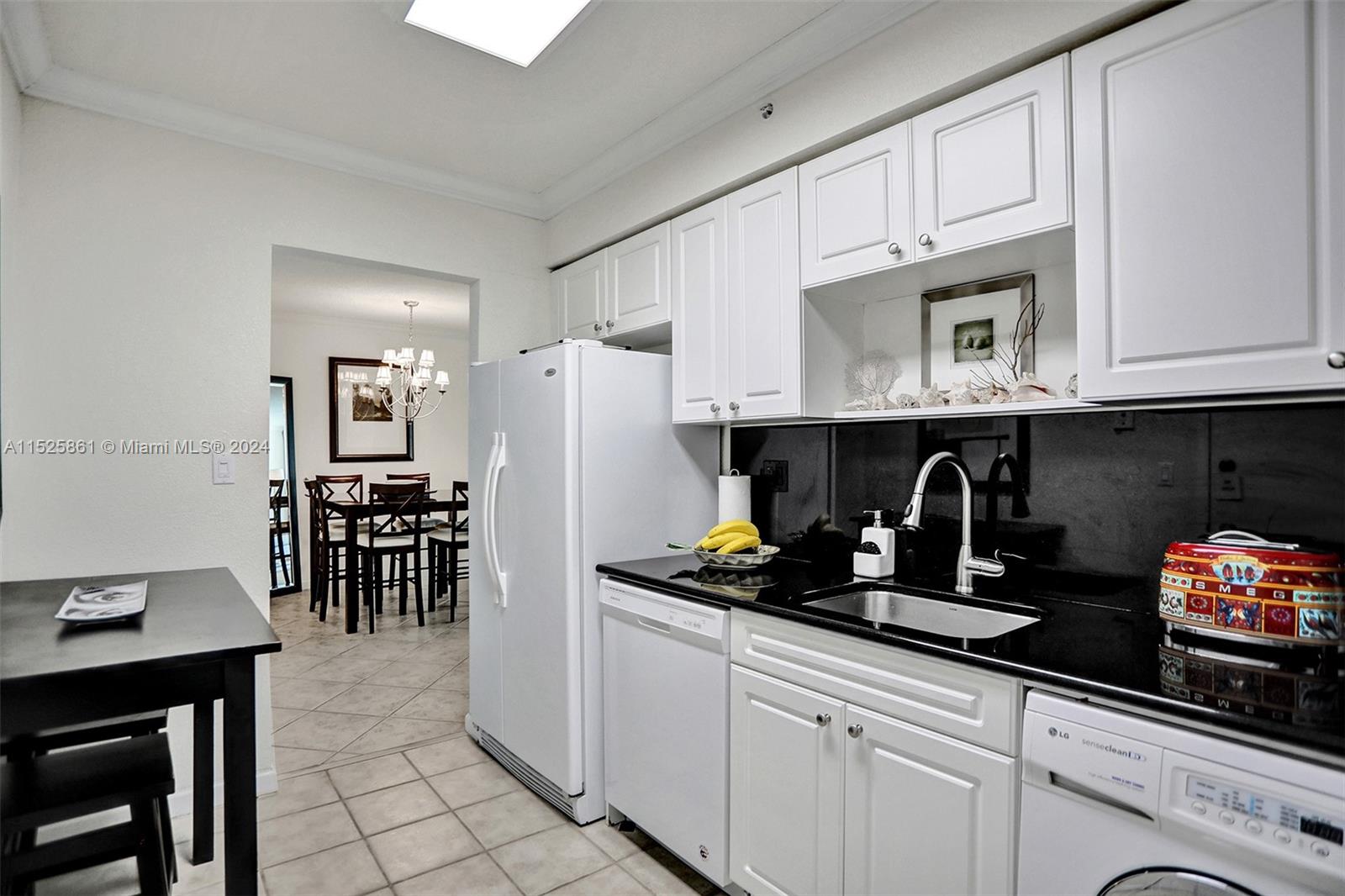 2501 S Ocean Dr 314, Hollywood, Florida 33019, 1 Bedroom Bedrooms, ,1 BathroomBathrooms,Residentiallease,For Rent,2501 S Ocean Dr 314,A11525861