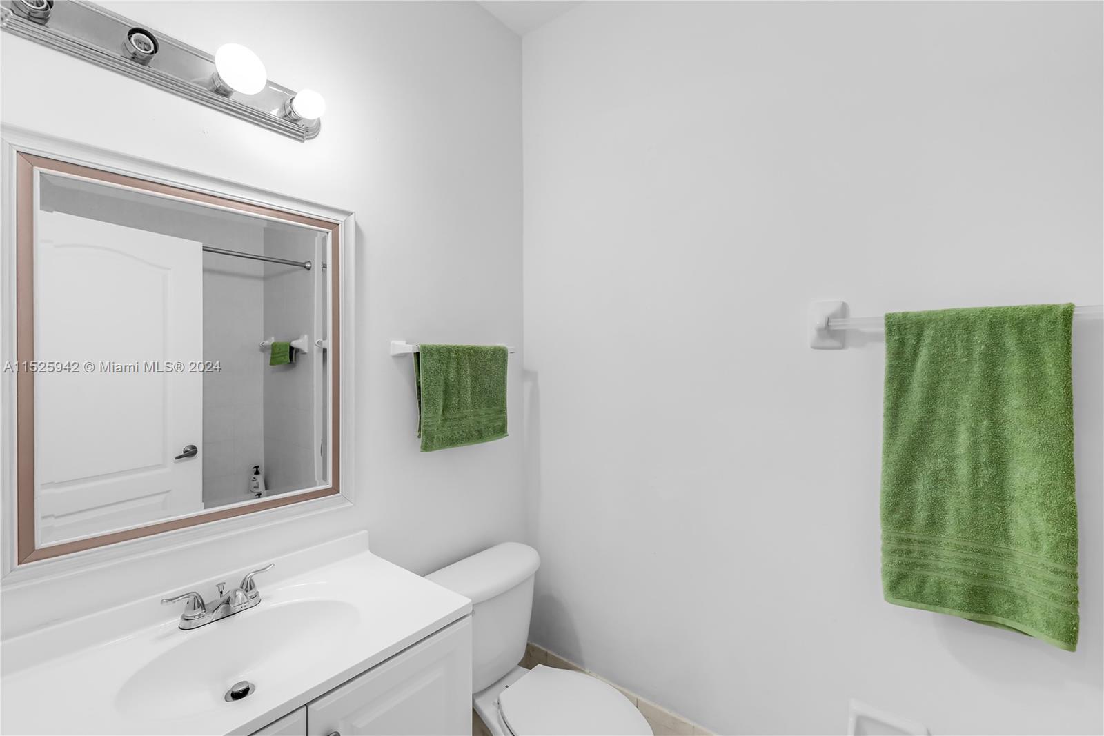 4381 SW 160th Ave 101, Miramar, Florida 33027, 3 Bedrooms Bedrooms, ,2 BathroomsBathrooms,Residentiallease,For Rent,4381 SW 160th Ave 101,A11525942