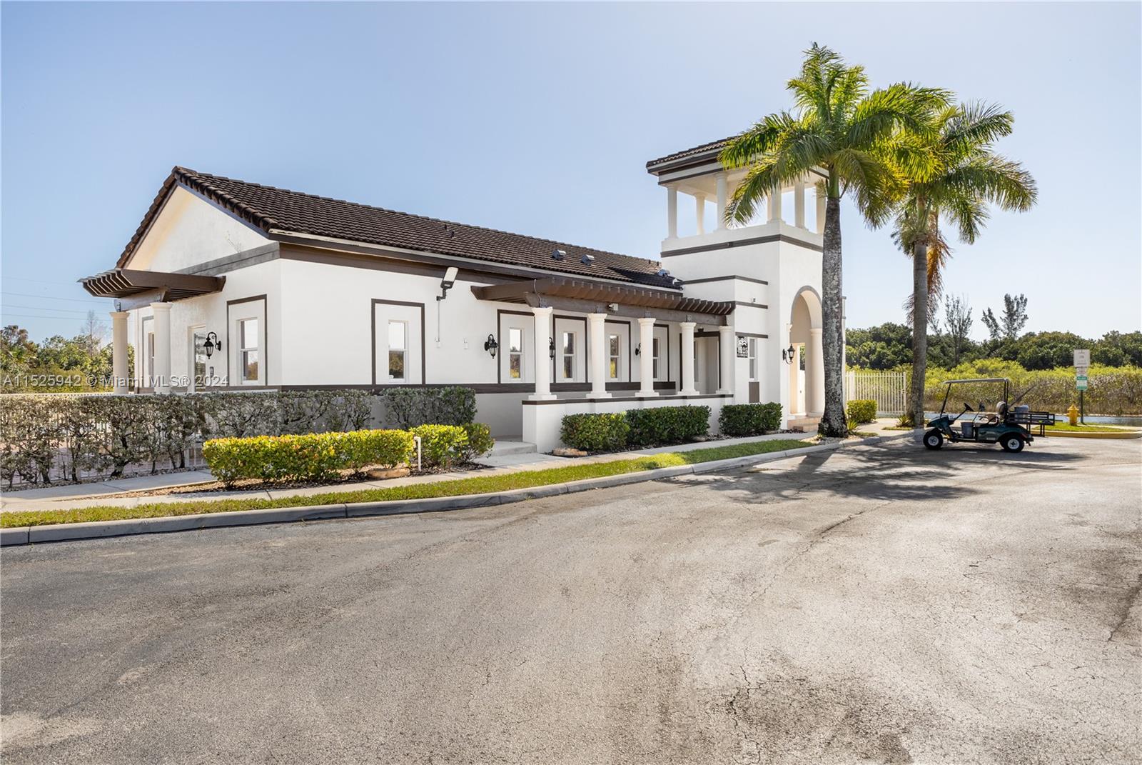 4381 SW 160th Ave 101, Miramar, Florida 33027, 3 Bedrooms Bedrooms, ,2 BathroomsBathrooms,Residentiallease,For Rent,4381 SW 160th Ave 101,A11525942