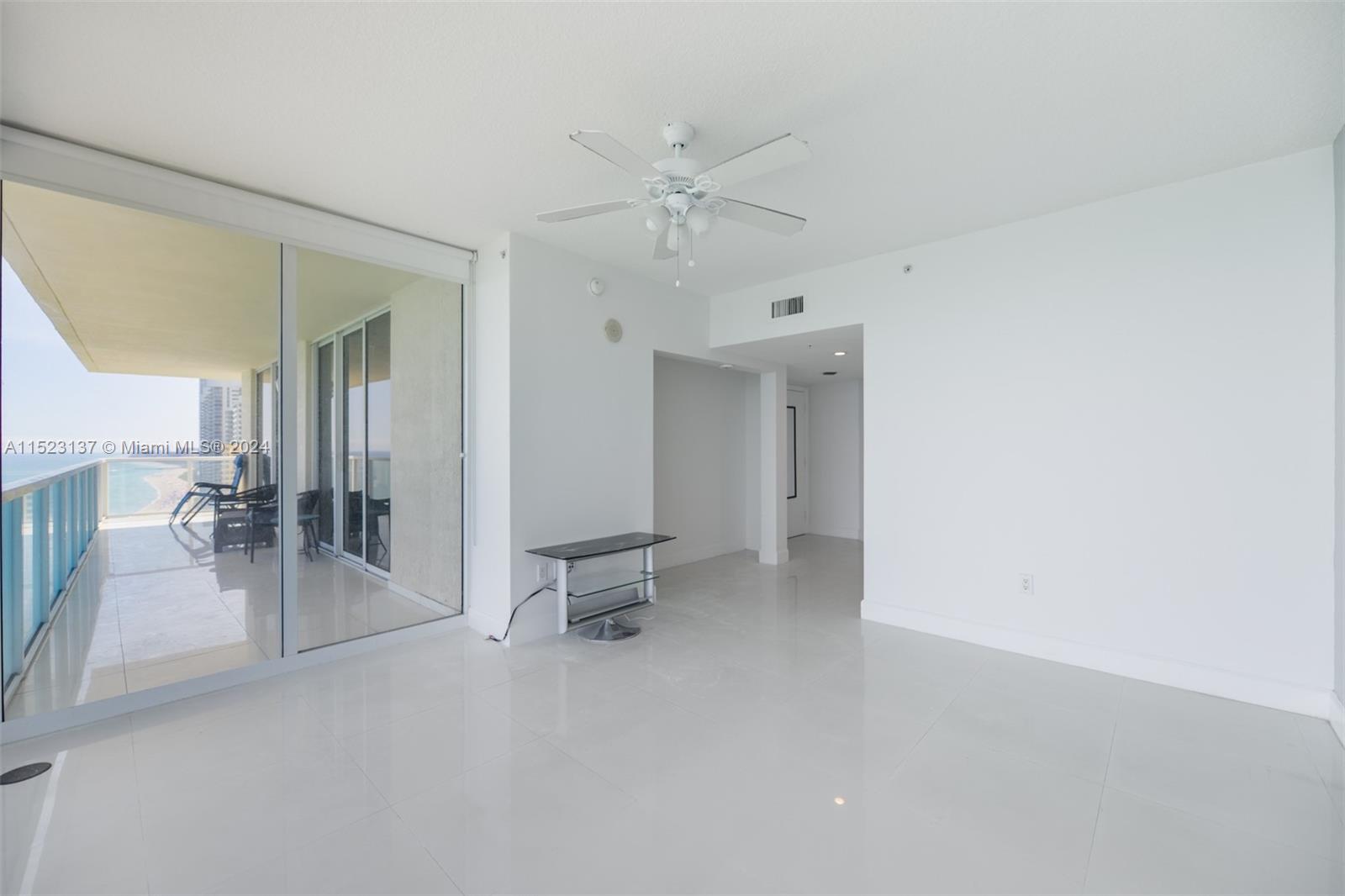 16699 Collins Ave 3302, Sunny Isles Beach, Florida 33160, 2 Bedrooms Bedrooms, ,2 BathroomsBathrooms,Residentiallease,For Rent,16699 Collins Ave 3302,A11523137