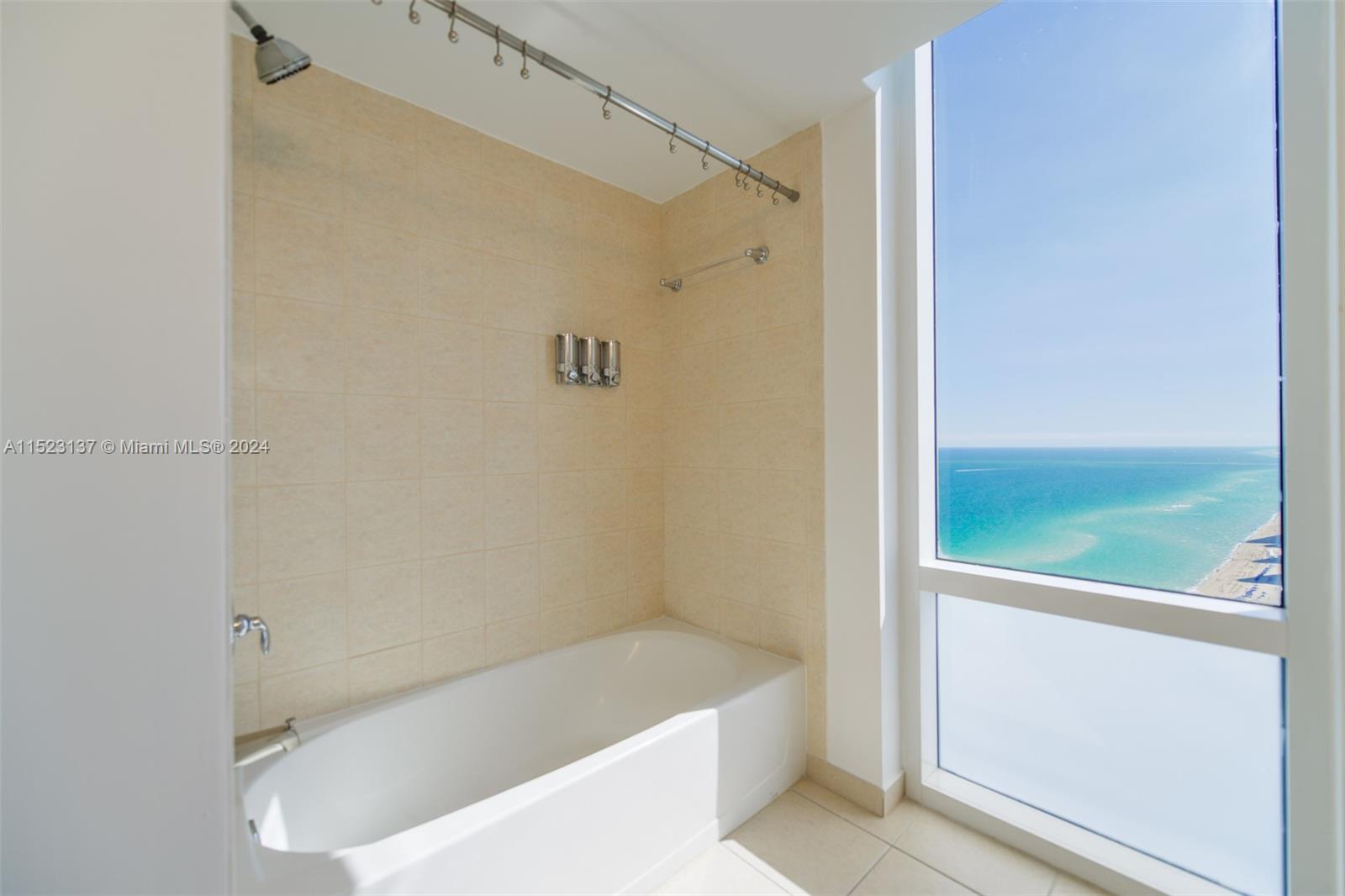 16699 Collins Ave 3302, Sunny Isles Beach, Florida 33160, 2 Bedrooms Bedrooms, ,2 BathroomsBathrooms,Residentiallease,For Rent,16699 Collins Ave 3302,A11523137