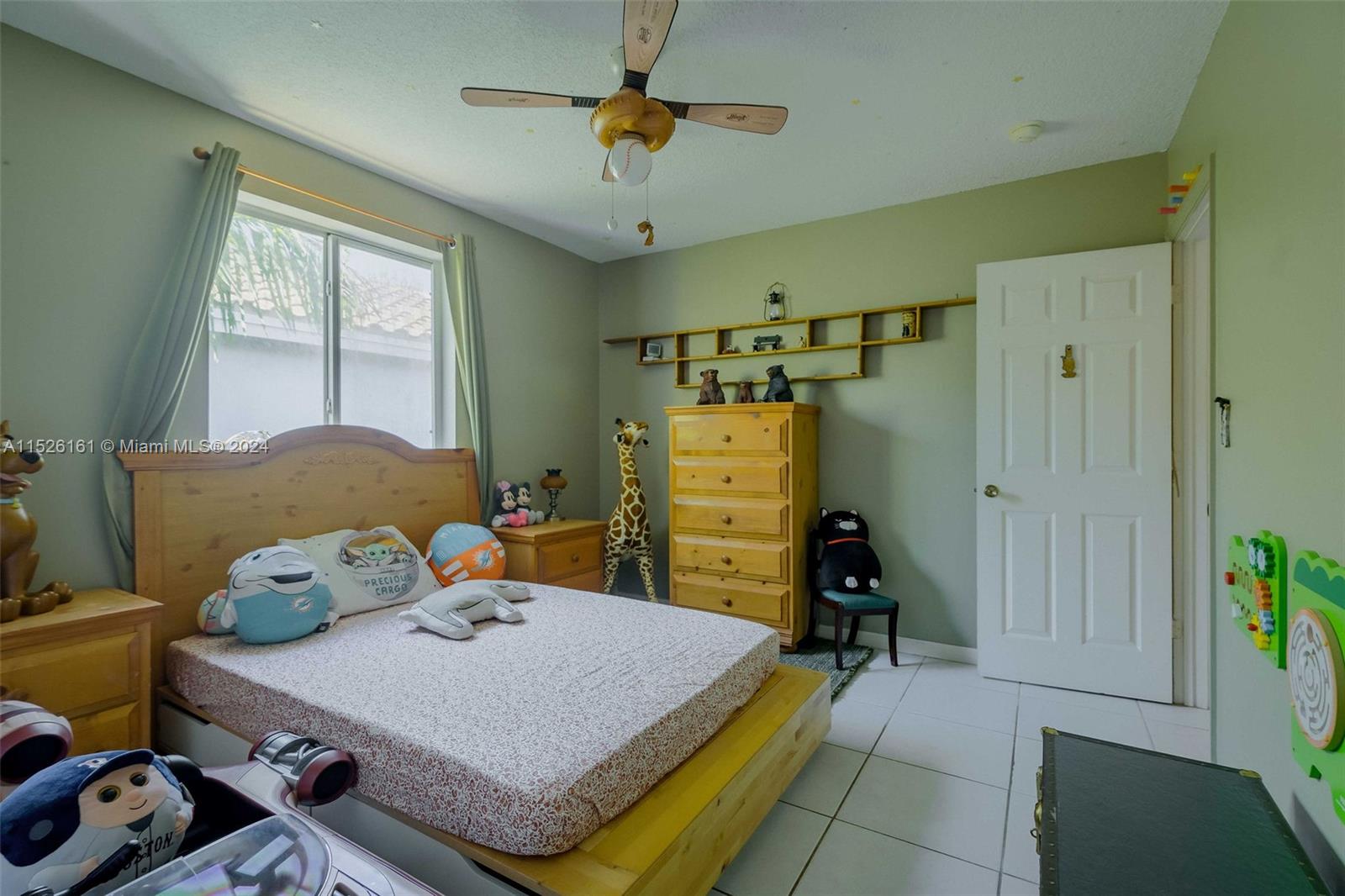 14620 SW 176th Ter, Miami, Florida 33177, 5 Bedrooms Bedrooms, ,3 BathroomsBathrooms,Residential,For Sale,14620 SW 176th Ter,A11526161