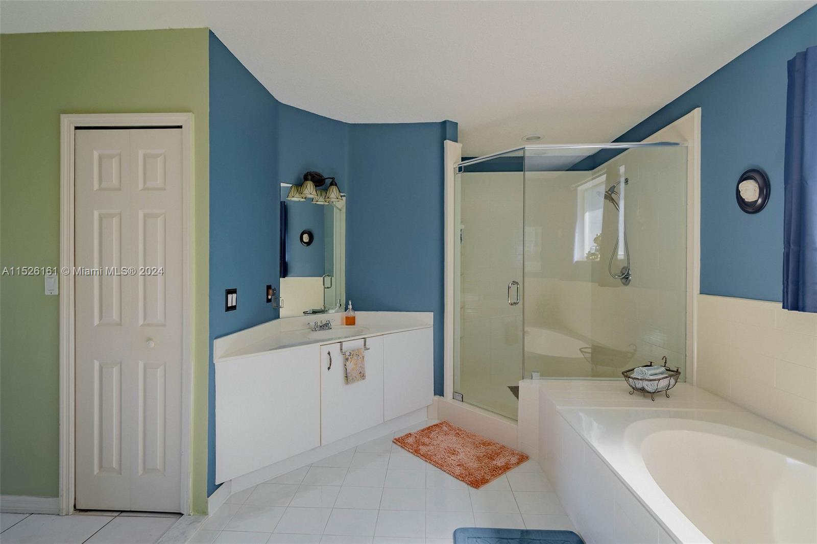 14620 SW 176th Ter, Miami, Florida 33177, 5 Bedrooms Bedrooms, ,3 BathroomsBathrooms,Residential,For Sale,14620 SW 176th Ter,A11526161