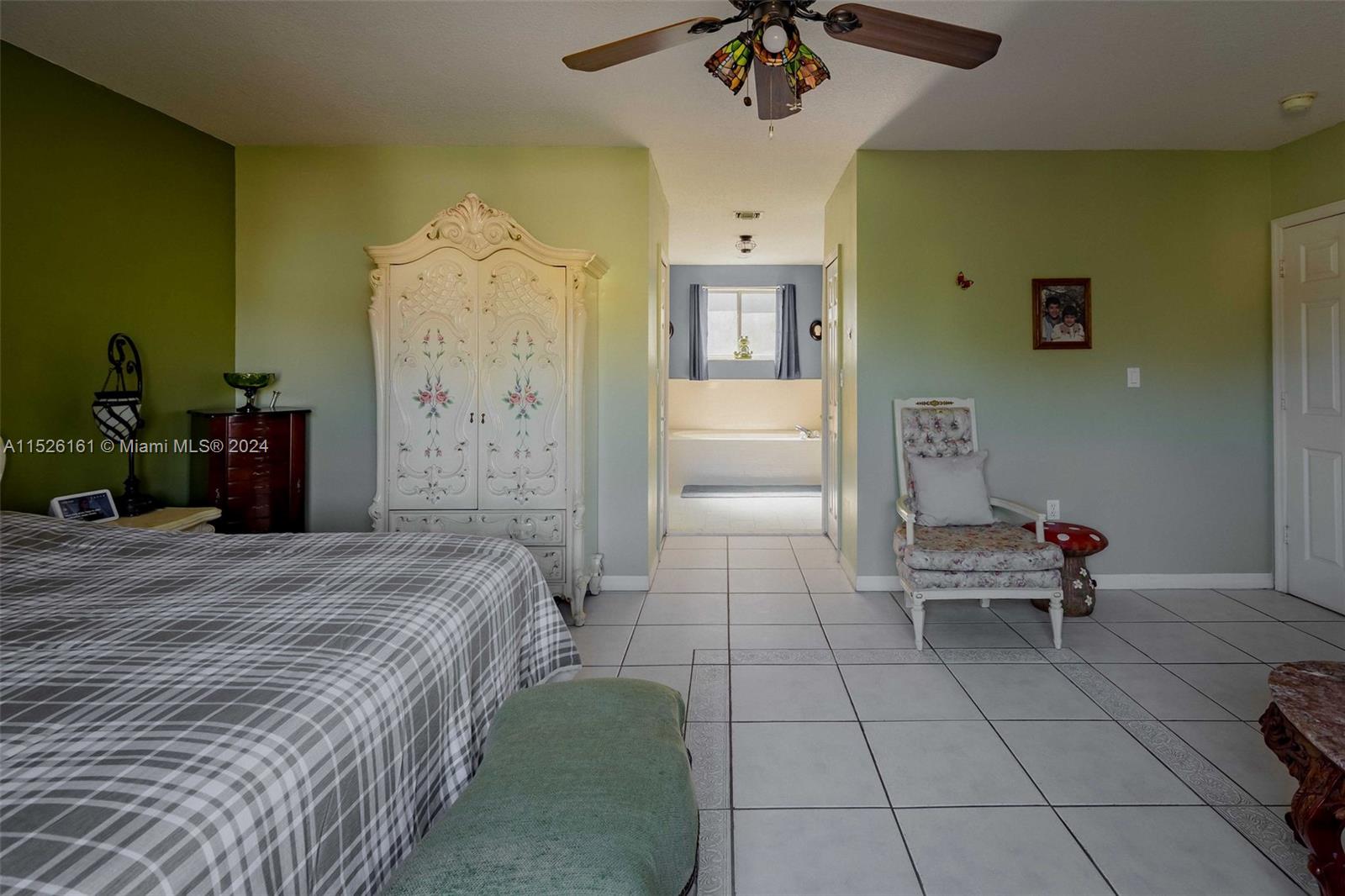 14620 SW 176th Ter, Miami, Florida 33177, 5 Bedrooms Bedrooms, ,3 BathroomsBathrooms,Residential,For Sale,14620 SW 176th Ter,A11526161
