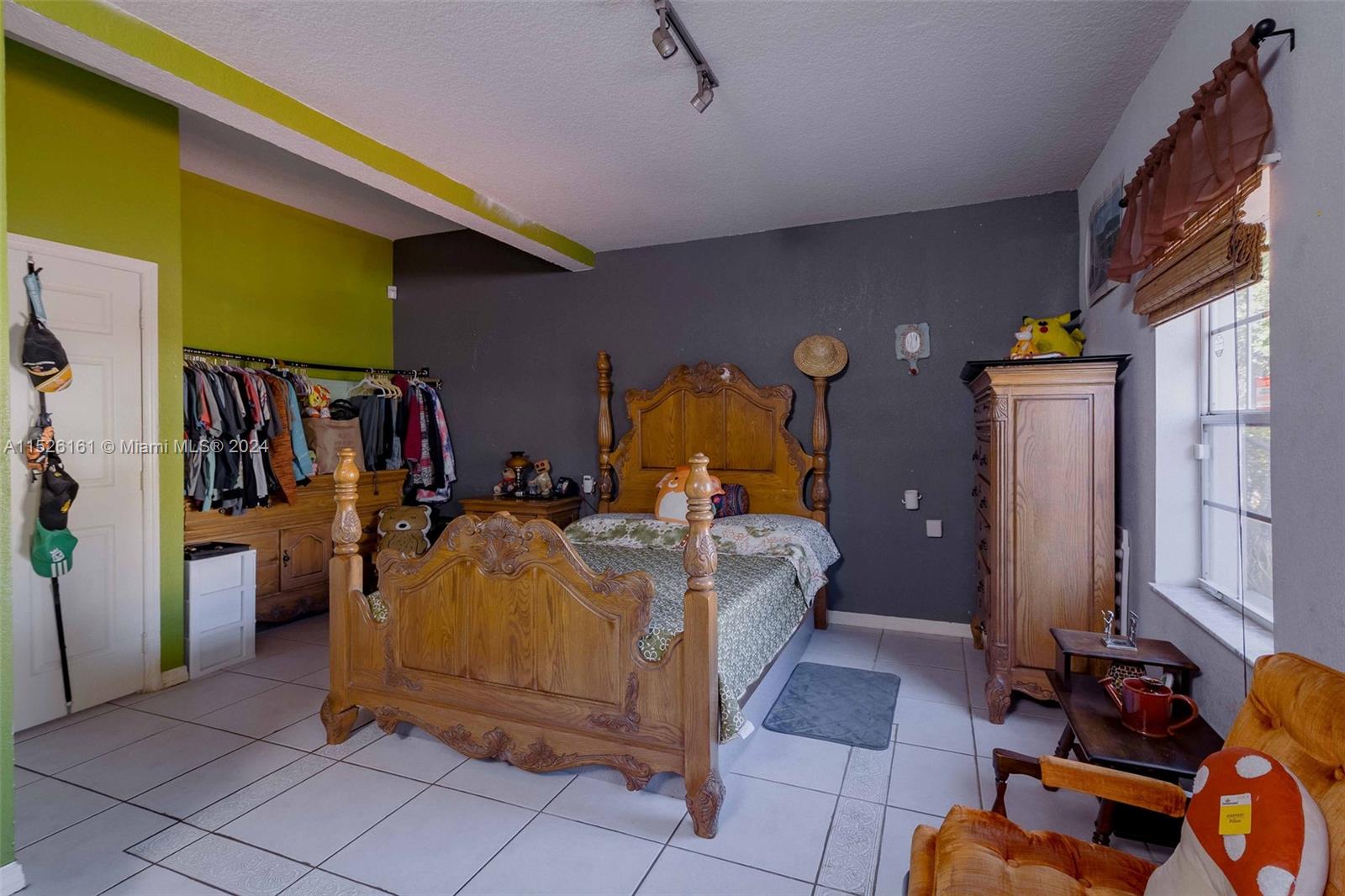 14620 SW 176th Ter, Miami, Florida 33177, 5 Bedrooms Bedrooms, ,3 BathroomsBathrooms,Residential,For Sale,14620 SW 176th Ter,A11526161