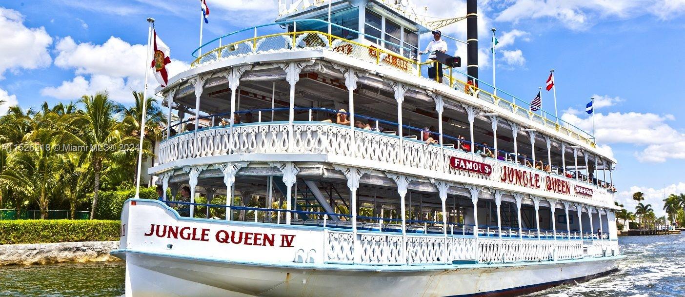 Tourist attractions nearby