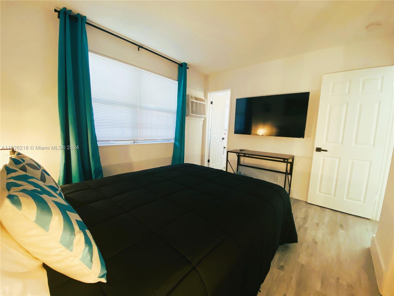 3210 Canal Dr 6, Pompano Beach, Florida 33062, 1 Bedroom Bedrooms, ,1 BathroomBathrooms,Residentiallease,For Rent,3210 Canal Dr 6,A11526218