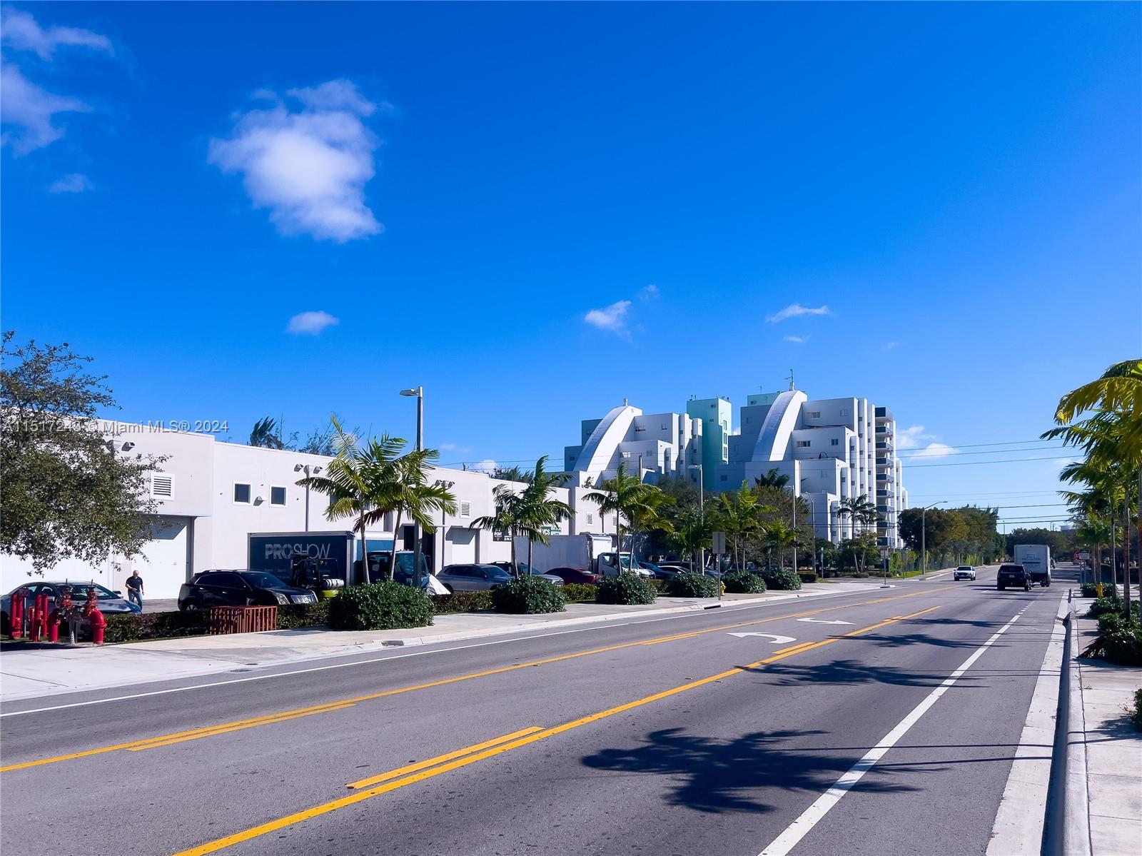 10887 NW 17th St #112, Sweetwater, Florida 33172, ,Businessopportunity,For Sale,10887 NW 17th St #112,A11517243